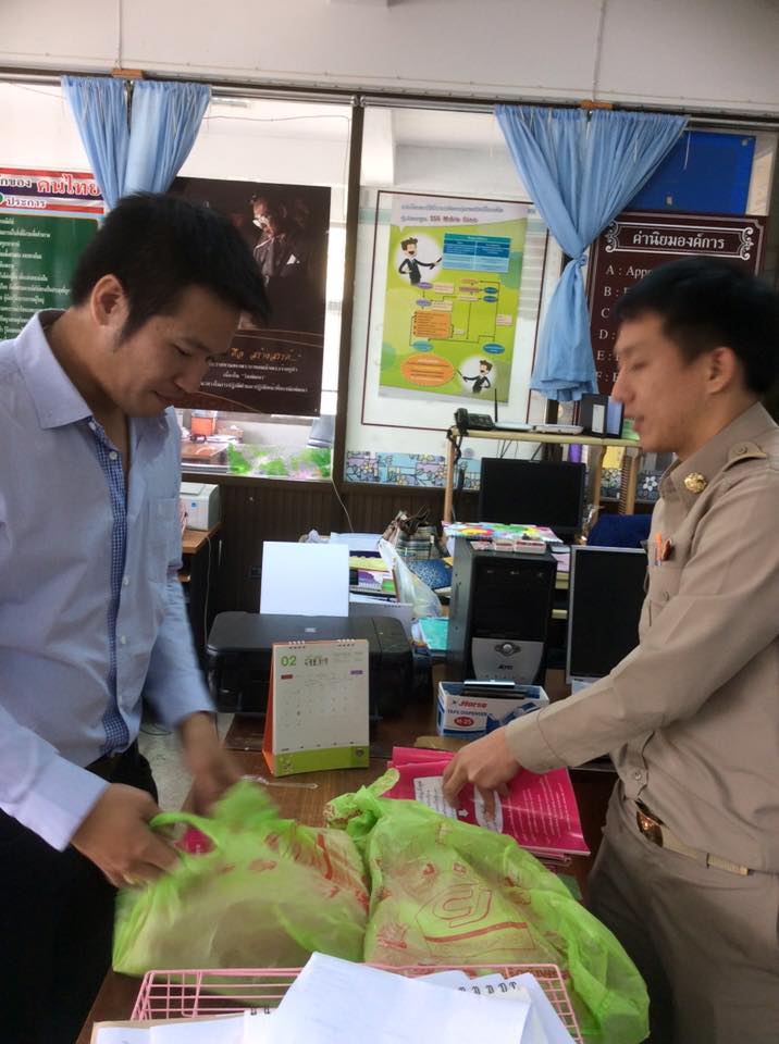 จังหวัดราชบุรี >>> 28 มีนาคม 2559 นายสุรพล แสวงศักดิ์ ผู้ว่าราชการจังหวัดราชบุรี เป็นประธานในการประชุมคณะอนุกรรมการสนับสนุนและติดตามการดำเนินงานกองทุนหมู่บ้านและชุมชนเมืองระดับจังหวัด ณ ห้องประชุมเล็ก อาคารราชบุรีเกมส์ โดยมี..นางสายพิน โพธินวล หัวหน้ากลุ่