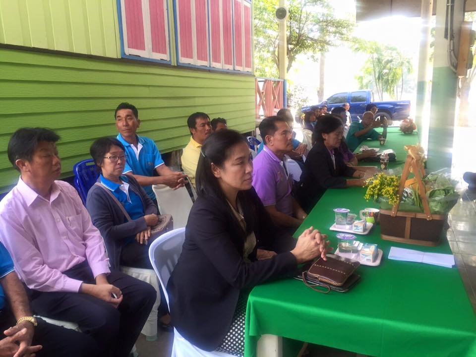 28 มีนาคม 2559  จังหวัดราชบุรี เตรียมความพร้อมโครงการหมู่บ้าน OTOP เพื่อการท่องเที่ยวปี 2559 ร่วมกับผู้นำชุมชนกลุ่มองค์กรในหมู่ที่ 6 บ้านวัดปรกเจริญ อำเภอดำเนินสะดวก จังหวัดราชบุรี ผู้นำอช.และภาคีเครือข่าย ปลัดอบต.วัฒนธรรม สาธารณสุข  กศน.เข้าร่วม