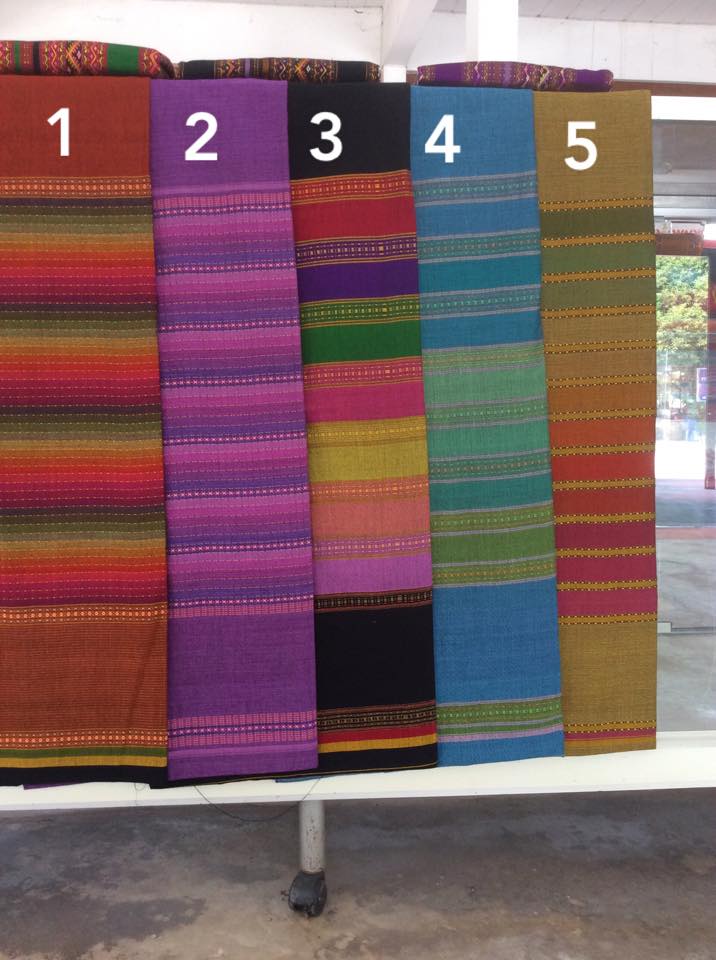 จังหวัดราชบุรี >>> วันที่ 1 เมษายน 2559 เวลา 09.30 น. นายสุรพล แสวงศักดิ์ ผู้ว่าราชการจังหวัดราชบุรี เป็นประธานในการทอดผ้าป่ากองทุนพัฒนาเด็กชนบทจังหวัดราชบุรีในพระราชูปถัมภ์สมเด็จพระเทพรัตนราชสุดาสยามบรมราชกุมารี ณ วัดมหาธาตุวรวิหาร ตำบลหน้าเมือง อำเภอเมื