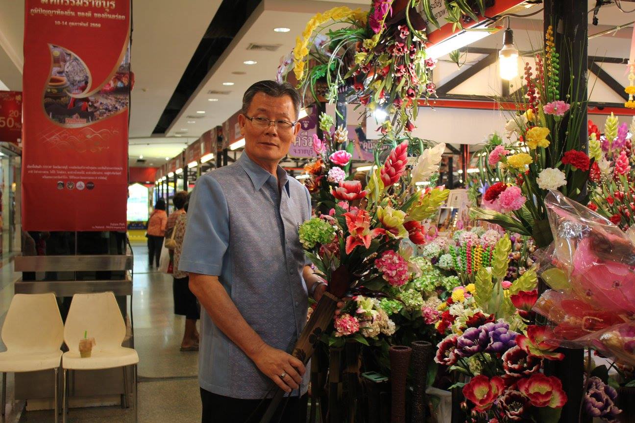 จังหวัดราชบุรี>>5 เม.ย.59 นางสาวนิภา ทองก้อน หัวหน้ากลุ่มงานสารสนเทศ พร้อมเจ้าหน้าที่จากกลุ่มงานสารสนเทศฯ ดำเนินงานเพิ่มประสิทธิภาพและขยายผลโครงการ IQL ให้แก่พัฒนาการอำเภอและพัฒนากรทุกท่าน (โซนตะวันตก) จากอำเภอจอมบึง,สวนผึ้ง และอำเภอบ้านคา ณ ภูผาผึ้งรีสอร