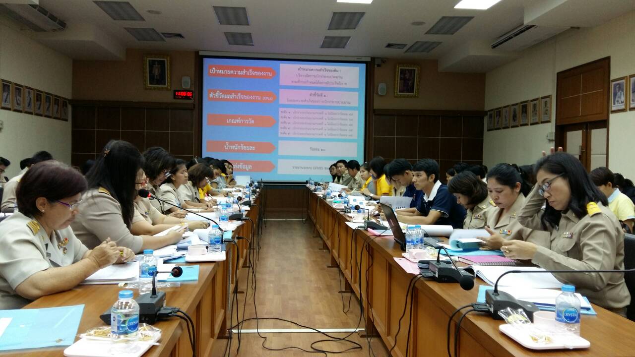 จังหวัดราชบุรี >> วันที่ 21 เม.ย. 59 เวลา 09.00 น. นางสาวนิภา ทองก้อน หัวหน้ากลุ่มงานสารสนเทศการพัฒนาชุมชน พร้อมด้วยเจ้าหน้าที่กลุ่มงานสารสนเทศฯ ลงพื้นที่อำเภอเมืองราชบุรี เพื่อสนับสนุนและพัฒนาศักยภาพการดำเนินงานโครงการ IQL ให้แก่พัฒนาการอำเภอและพัฒนากร