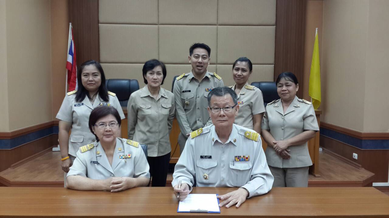 จังหวัดราชบุรี >> วันที่ 21 เม.ย. 59 เวลา 14.00 น. นางสาวนิภา ทองก้อน หัวหน้ากลุ่มงานสารสนเทศการพัฒนาชุมชน พร้อมด้วยเจ้าหน้าที่กลุ่มงานสารสนเทศฯ ลงพื้นที่อำเภอโพธาราม เพื่อสนับสนุนและพัฒนาศักยภาพการดำเนินงานโครงการ IQL ให้แก่พัฒนาการอำเภอและพัฒนากร ณ สพอ