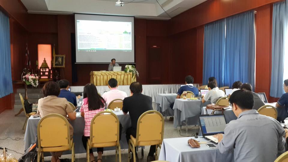 1 พ.ค. 59 เวลา 09.00 น. ผู้ตรวจไพเราะ รอยตระกูล ผู้ตรวจราชการกรมการพัฒนาชุมชน เขตตรวจที่ 4 นิเทศงานและติดตามการดำเนินงานหมู่บ้านสารสนเทศต้นแบบเพื่อการพัฒนาคุณภาพชีวิตต้นแบบระดับจังหวัด ปี 2559 ณ บ้านวัดปรกเจริญ ม.6 ต.ตาหลวง อ.ดำเนินสะดวก โดยมี..น.ส.นิภา ท