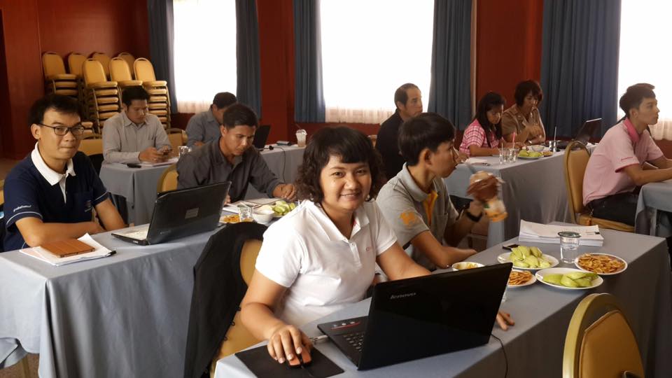 1 พ.ค. 59 เวลา 09.00 น. ผู้ตรวจไพเราะ รอยตระกูล ผู้ตรวจราชการกรมการพัฒนาชุมชน เขตตรวจที่ 4 นิเทศงานและติดตามการดำเนินงานหมู่บ้านสารสนเทศต้นแบบเพื่อการพัฒนาคุณภาพชีวิตต้นแบบระดับจังหวัด ปี 2559 ณ บ้านวัดปรกเจริญ ม.6 ต.ตาหลวง อ.ดำเนินสะดวก โดยมี..น.ส.นิภา ท