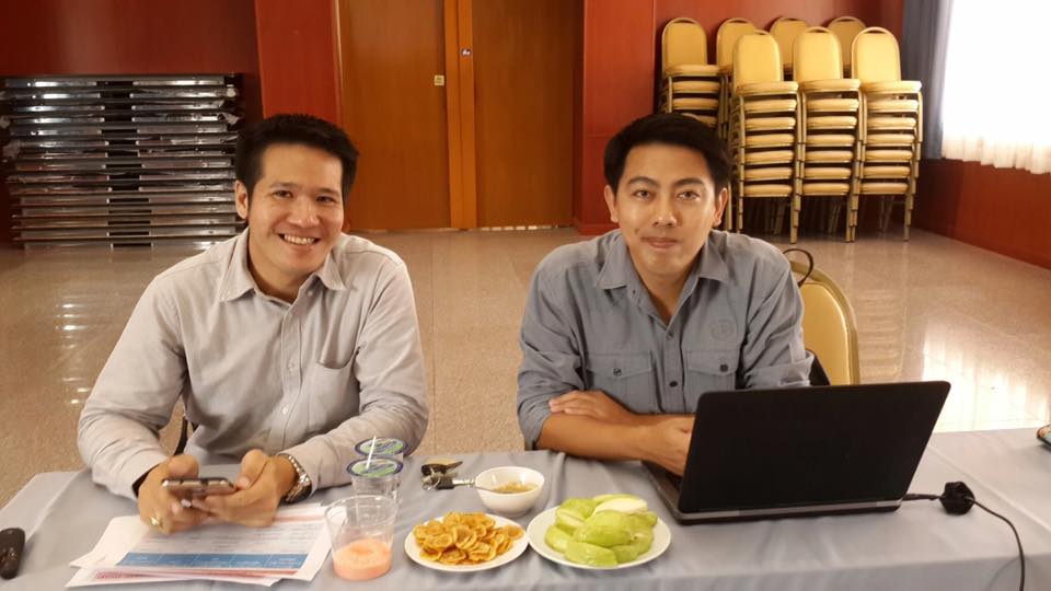 1 พ.ค. 59 เวลา 09.00 น. ผู้ตรวจไพเราะ รอยตระกูล ผู้ตรวจราชการกรมการพัฒนาชุมชน เขตตรวจที่ 4 นิเทศงานและติดตามการดำเนินงานหมู่บ้านสารสนเทศต้นแบบเพื่อการพัฒนาคุณภาพชีวิตต้นแบบระดับจังหวัด ปี 2559 ณ บ้านวัดปรกเจริญ ม.6 ต.ตาหลวง อ.ดำเนินสะดวก โดยมี..น.ส.นิภา ท