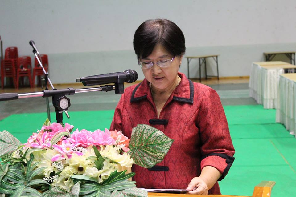 1 พ.ค. 59 เวลา 13.00 น. ผู้ตรวจไพเราะ รอยตระกูล ผู้ตรวจราชการกรมการพัฒนาชุมชน เขตตรวจราชการที่ 4 ลงพื้นที่เพื่อติดตามผลการดำเนินงานการขับเคลื่อนกิจกรรมการพัฒนาชุมชนในพื้นที่จังหวัดราชบุรี และเยี่ยมเยียนพัฒนากรบรรจุใหม่ รุ่น 101 ณ สำนักงานพัฒนาชุมชนอำเภอเม