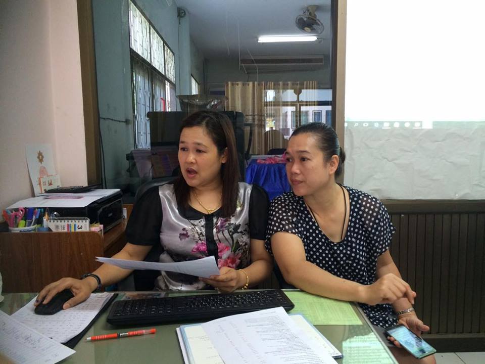 วันนี้ 24 พฤษภาคม 2559 นายสุรพล แสวงศักดิ์ ผู้ว่าราชการจังหวัดราชบุรี เป็นประธานในการประชุม เตรียมความพร้อมในการจัดกิจกรรม “ตลาดประชารัฐเพื่อชุมชน จังหวัดราชบุรี” ระหว่างวันที่ 4-6 มิถุนายน 2559 ณ ตลาดโคยกี๊ราชบุรี 200 ปี