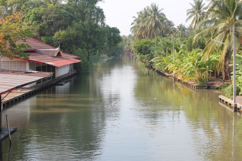 ราชบุรี >> วันนี้ 11 ตุลาคม 2559 เวลา 09.30 น. นายสุรพล แสวงศักดิ์ ผู้ว่าราชการจังหวัดราชบุรี เป็นประธานเปิดโครงการส่งเสริมผู้ประกอบการในด้านการพัฒนาสินค้า บรรจุภัณฑ์ และ MATCHING โดยนายสุทธิรักษ์ หงสะมัต รักษาราชการแทนพัฒนาการจังหวัดราชบุรี เป็นผู้กล่าวร