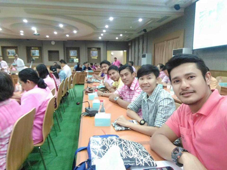 จังหวัดราชบุรี >>>วันที่ 22 ธันวาคม 2559 เวลา 13.30 น.นายสุรพล แสวงศักดิ์ ผู้ว่าราชการจังหวัดราชบุรี มอบหมายให้ นายสุทธิรักษ์ หงสะมัต รักษาราชการแทนพัฒนาการจังหวัดราชบุรี เป็นประธานในการประชุมคณะอนุกรรมการบริหารกองทุนพัฒนาบทบาทสตรีระดับจังหวัด เพื่อพิจารณ