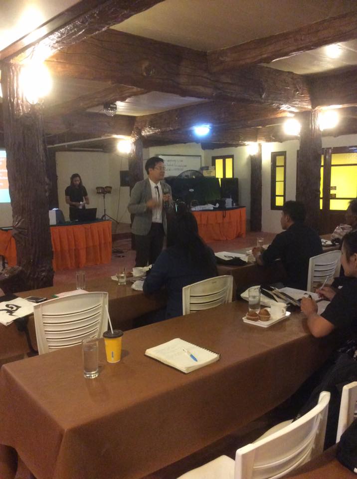 วันที่ 27 ธันวาคม 2559 ณ โรงแรมโกลเด้นท์ ซิตี้ ราชบุรี โดยสำนักงานพัฒนาชุมชนจังหวัดราชบุรี โดยมีหัวหน้านิภา ทองก้อน หัวหน้ากลุ่มงานสารสนเทศฯ และ หัวหน้ากลุ่มงานส่งเสริมการพัฒนาชุมชน ให้เกียรติเป็นวิทยากร ในช่วงแรก โดยมี คณะอนุกรรมการกลั่นกรองและติดตามผลก