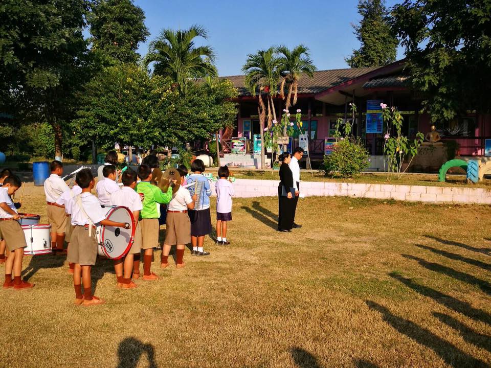 ราชบุรี >> วันนี้ 24 มกราคม 2560 เวลา 13.00 น. นายกิจจา กาญจนะวีระ ผู้ตรวจราชการกรมการพัฒนาชุมชน (เขตตรวจราชการที่4) ประชุมชี้แจงแนวทางการดำเนินงานของสำนักงานพัฒนาชุมชนจังหวัดราชบุรี โดยมีนางสาวนิภา ทองก้อน หัวหน้ากลุ่มงานสารสนเทศ รักษาราชการในตำแหน่งหัวห