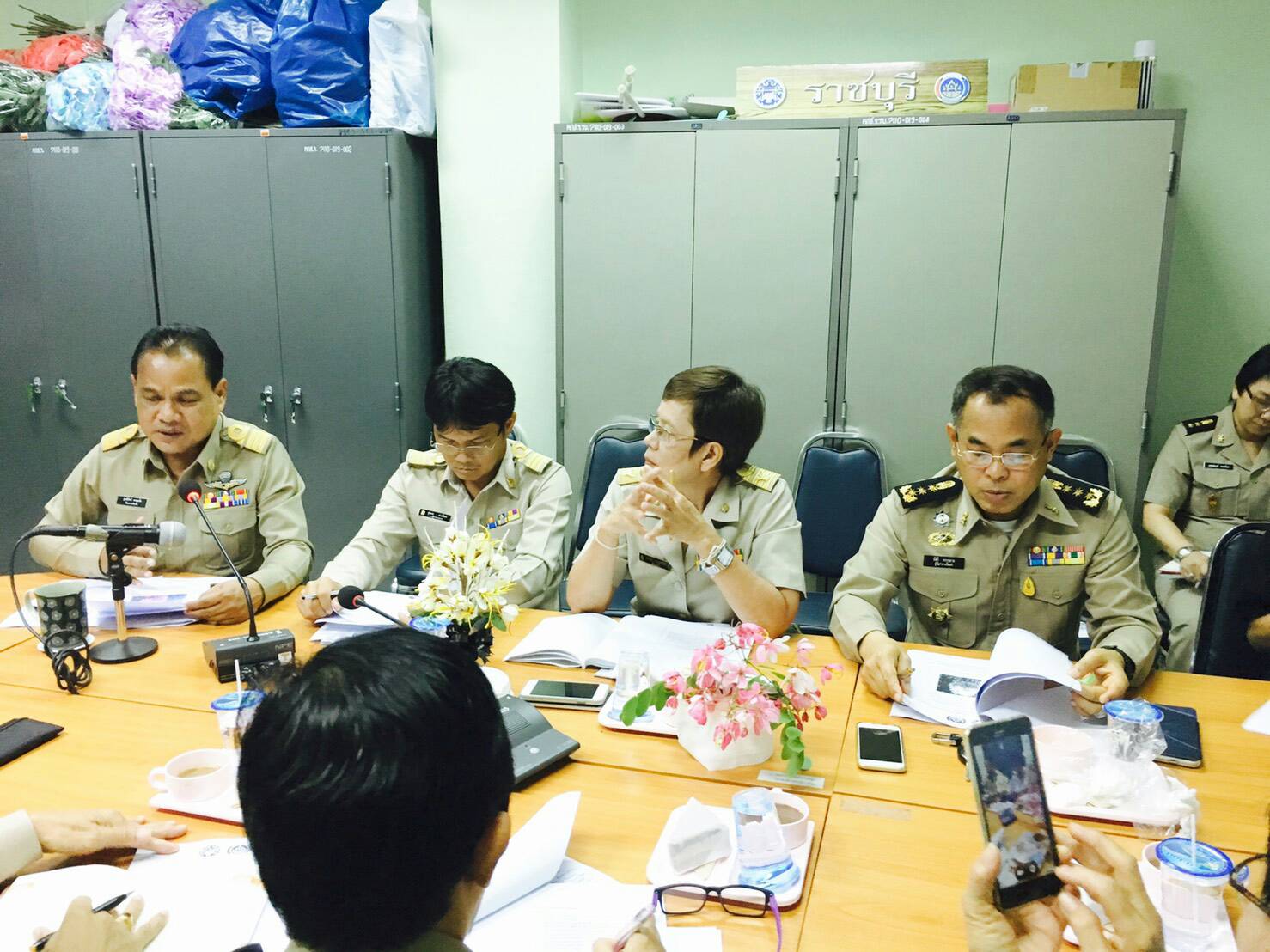 ประชุมเตรียมความพร้อมของ คณะทำงานฝ่ายจัดทำดอกไม้จันทน์ของประชาชนในส่วนภูมิภาค