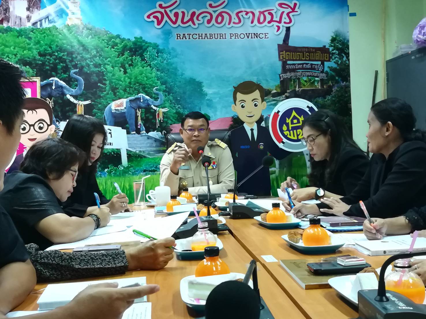สำนักงานพัฒนาชุมชนประชุมเจ้าหน้าที่พัฒนาชุมชนจังหวัด