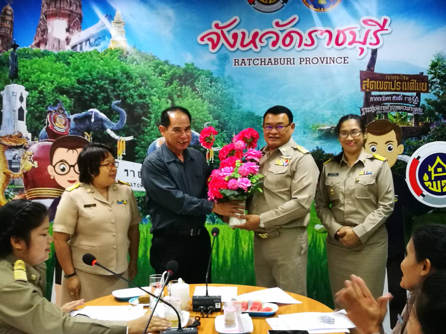 พช.ราชบุรี ประชุมขับเคลื่อนงาน ปี 2561