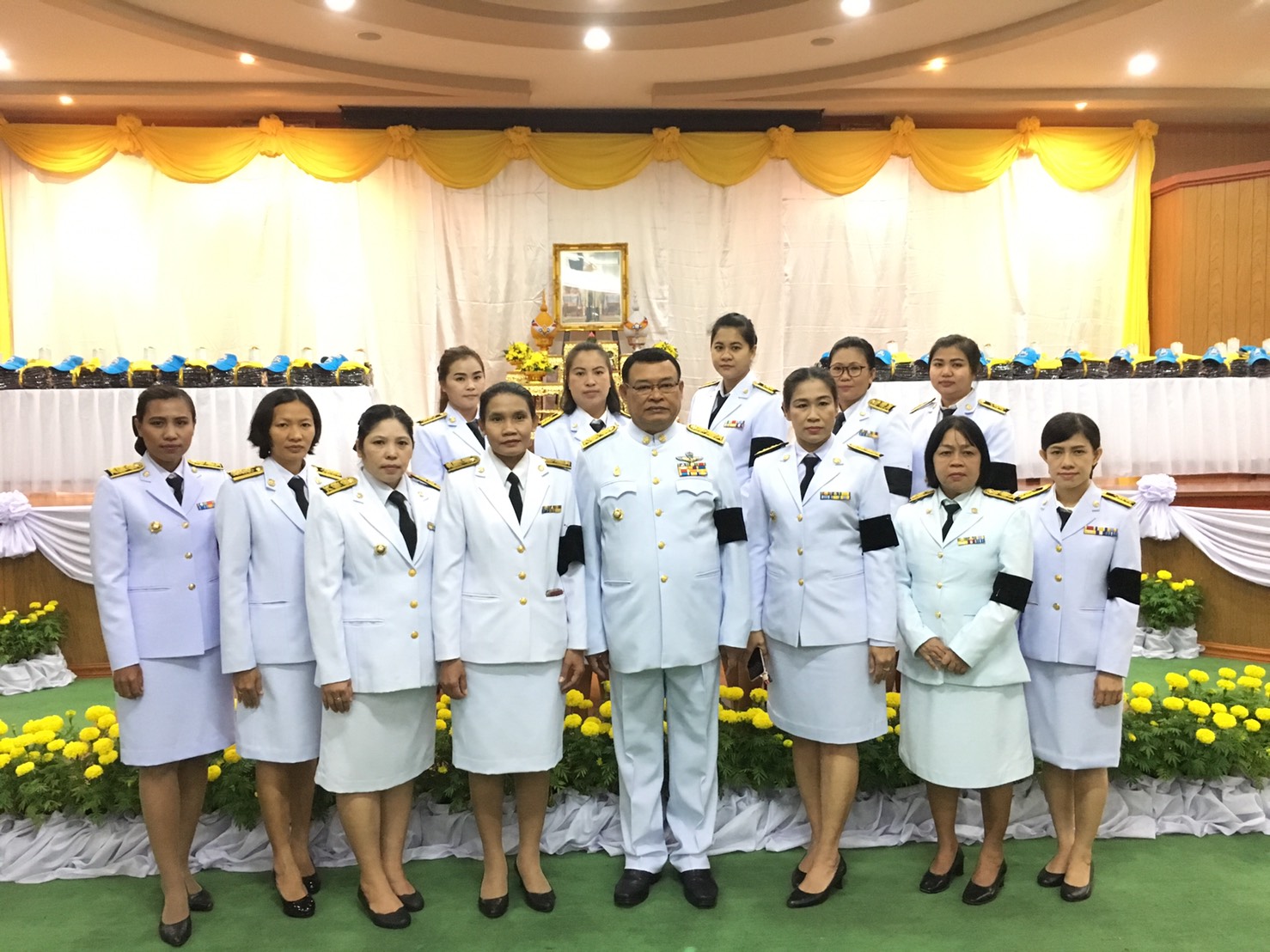 พัฒนาชุมชนราชบุรี ร่วมพิธีมอบสิ่งของพระราชทาน