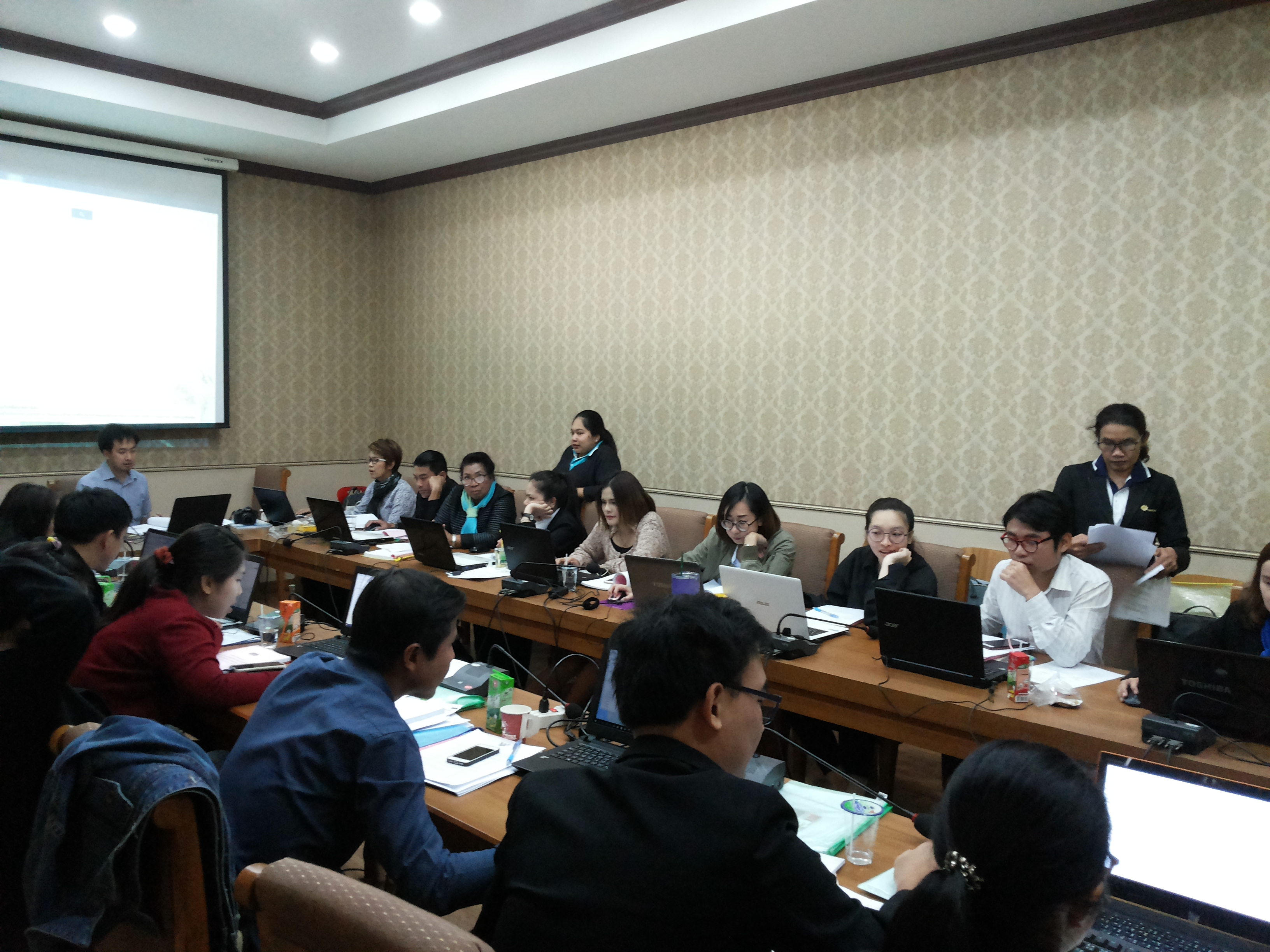 จังหวัดราชบุรี จัดประชุมเชิงปฏิบัติการจัดทำสารสนเทศสัมมาชีพชุมชนระดับจังหวัด