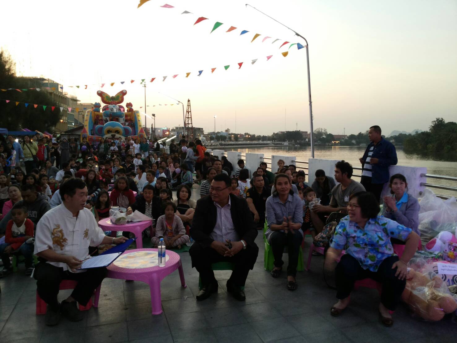 งานวันเด็ก “ตลาดเก่าโคยกี๊” จังหวัดราชบุรี