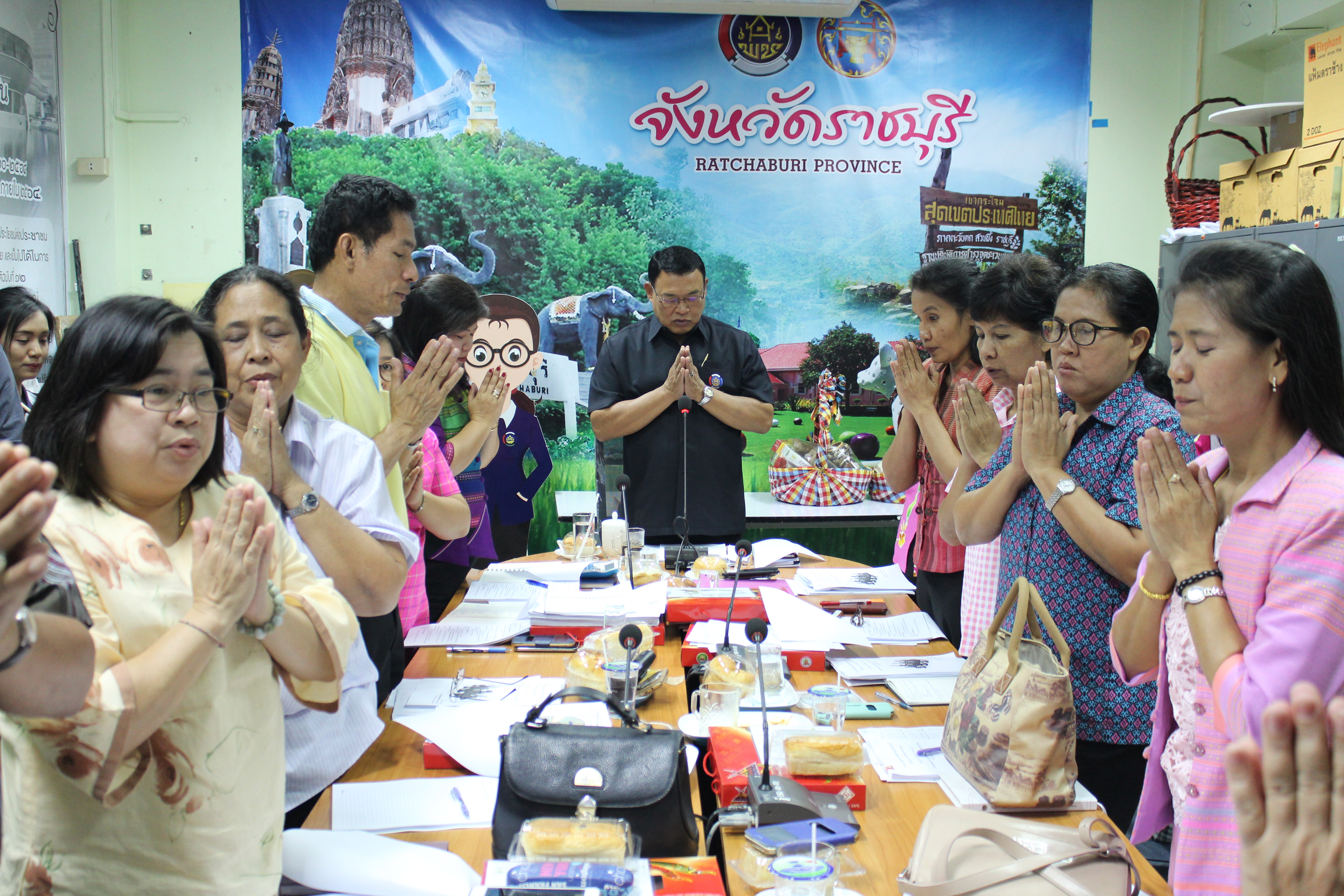 ราชบุรี “ประชุมสำนักงานพัฒนาชุมชนจังหวัดราชบุรี”