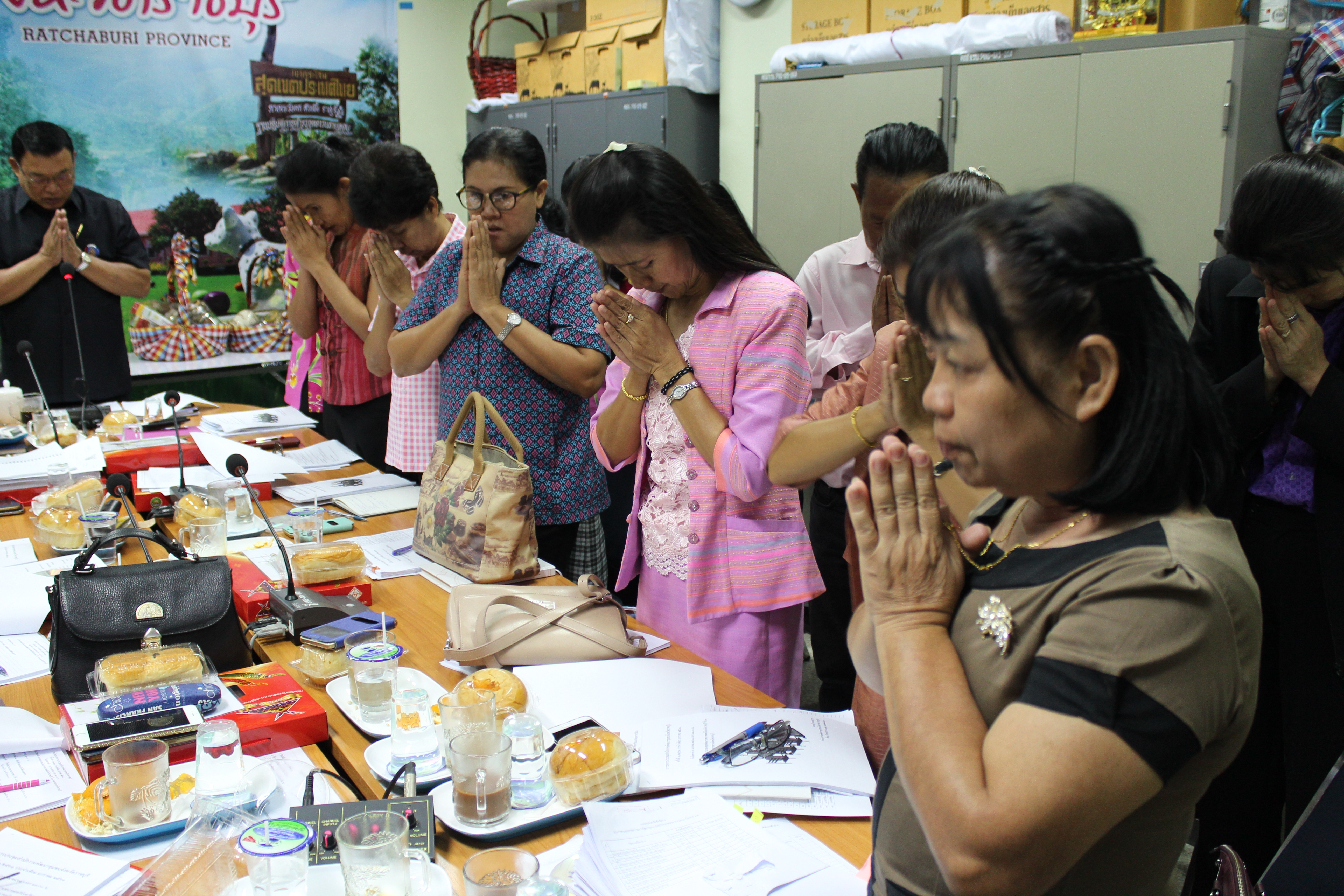 ราชบุรี “ประชุมสำนักงานพัฒนาชุมชนจังหวัดราชบุรี”