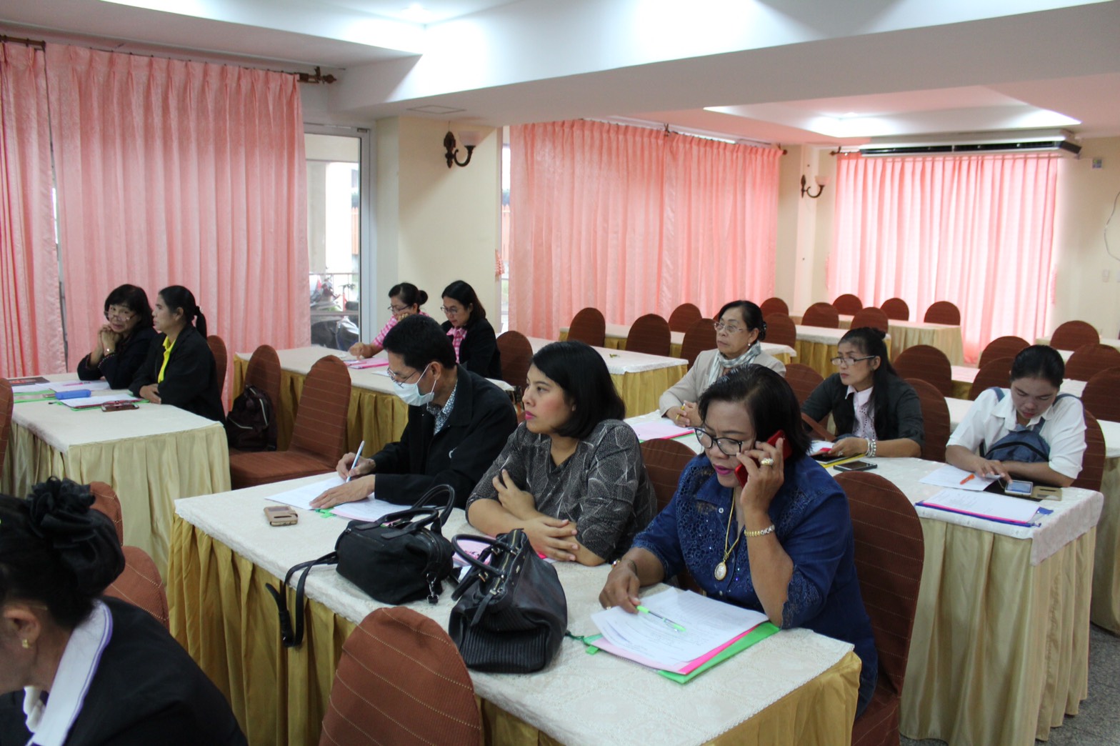 ราชบุรี “เพิ่มประสิทธิภาพด้านการบริหารจัดการกองทุนพัฒนาบทบาทสตรีตามหลักธรรมาภิบาล”