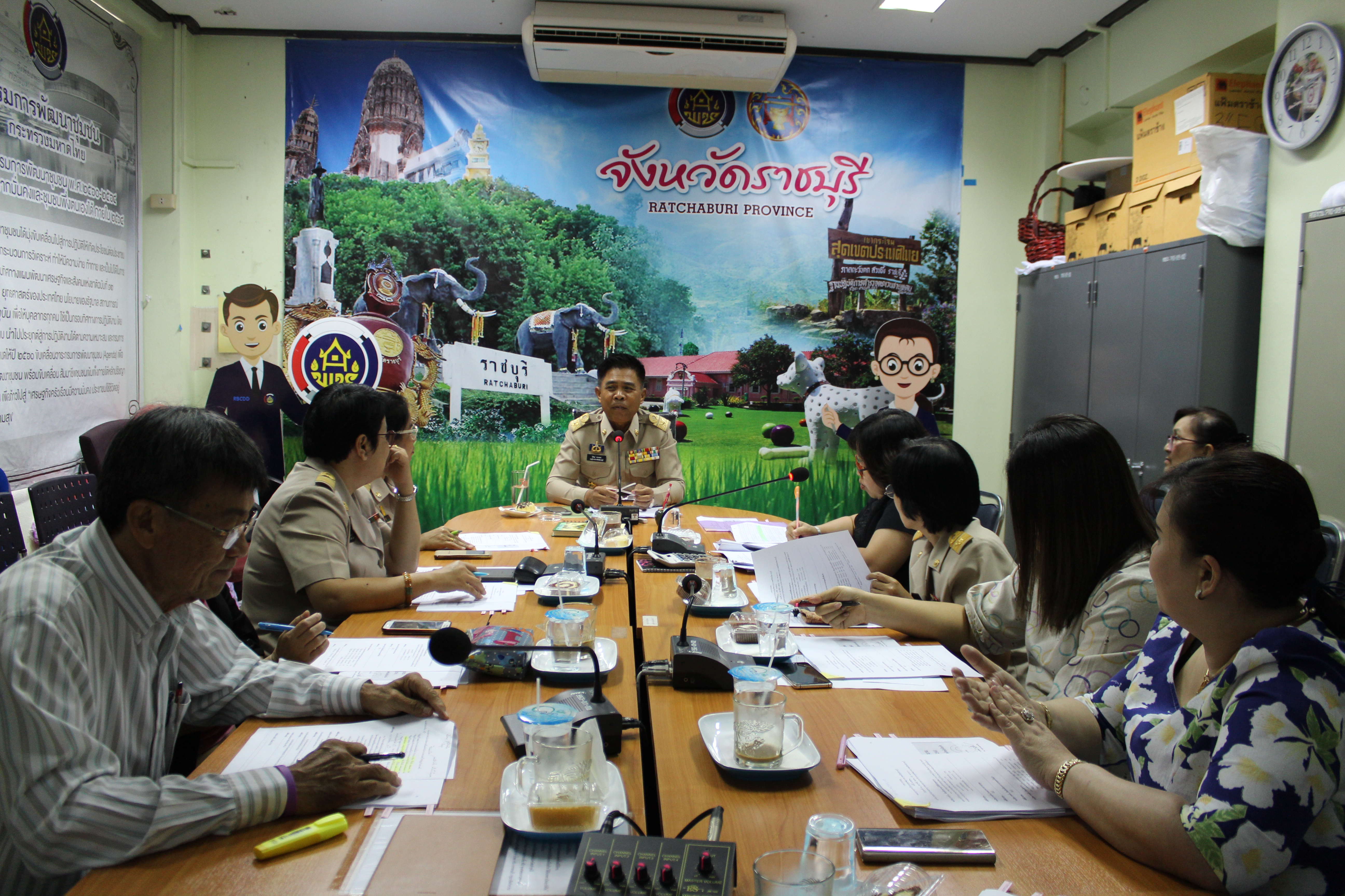 ราชบุรี”ประชุมคณะอนุกรรมการบริหารกองทุนพัฒนาบทบาทสตรีจังหวัดราชบุรี ครั้งที่ 1 / 2561″