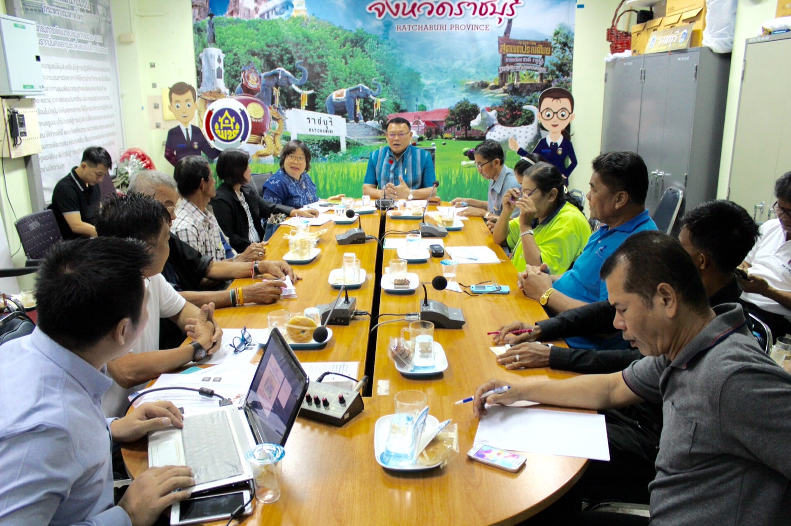 ราชบุรี “ประชุมขับเคลื่อนงานอาสาพัฒนาชุมชน”