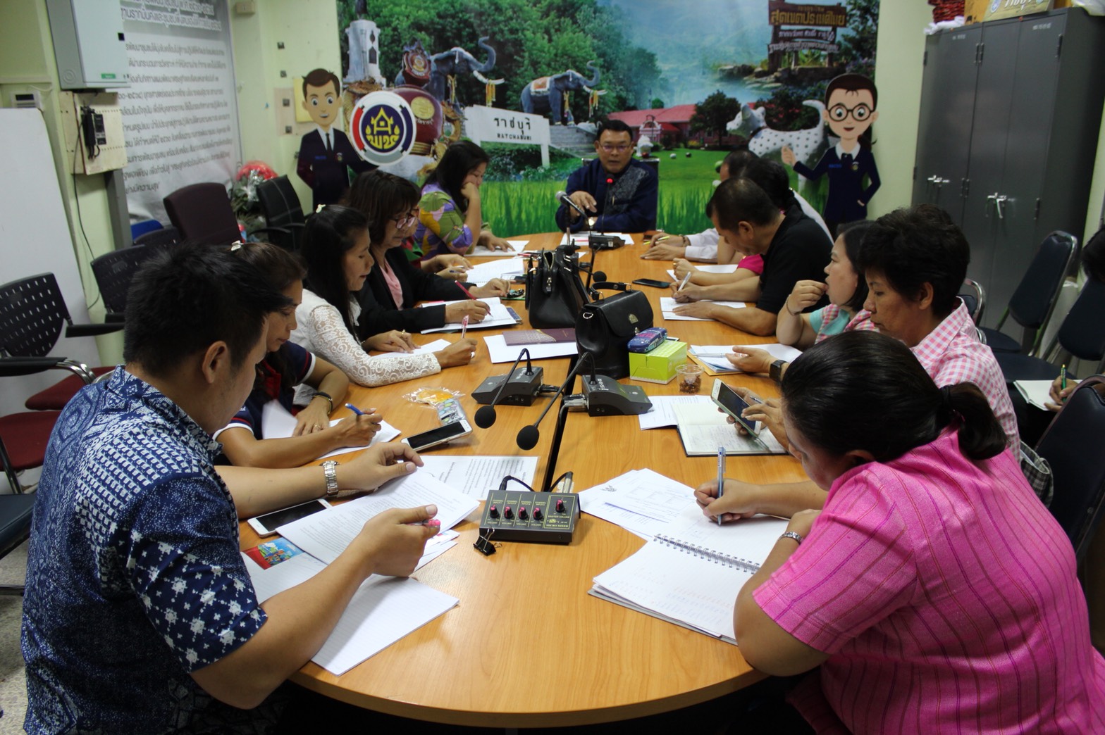 ราชบุรี“ประชุมเตรียมความพร้อมขับเคลื่อนการพัฒนาประเทศ ตามโครงการไทยนิยม ยั่งยืน”