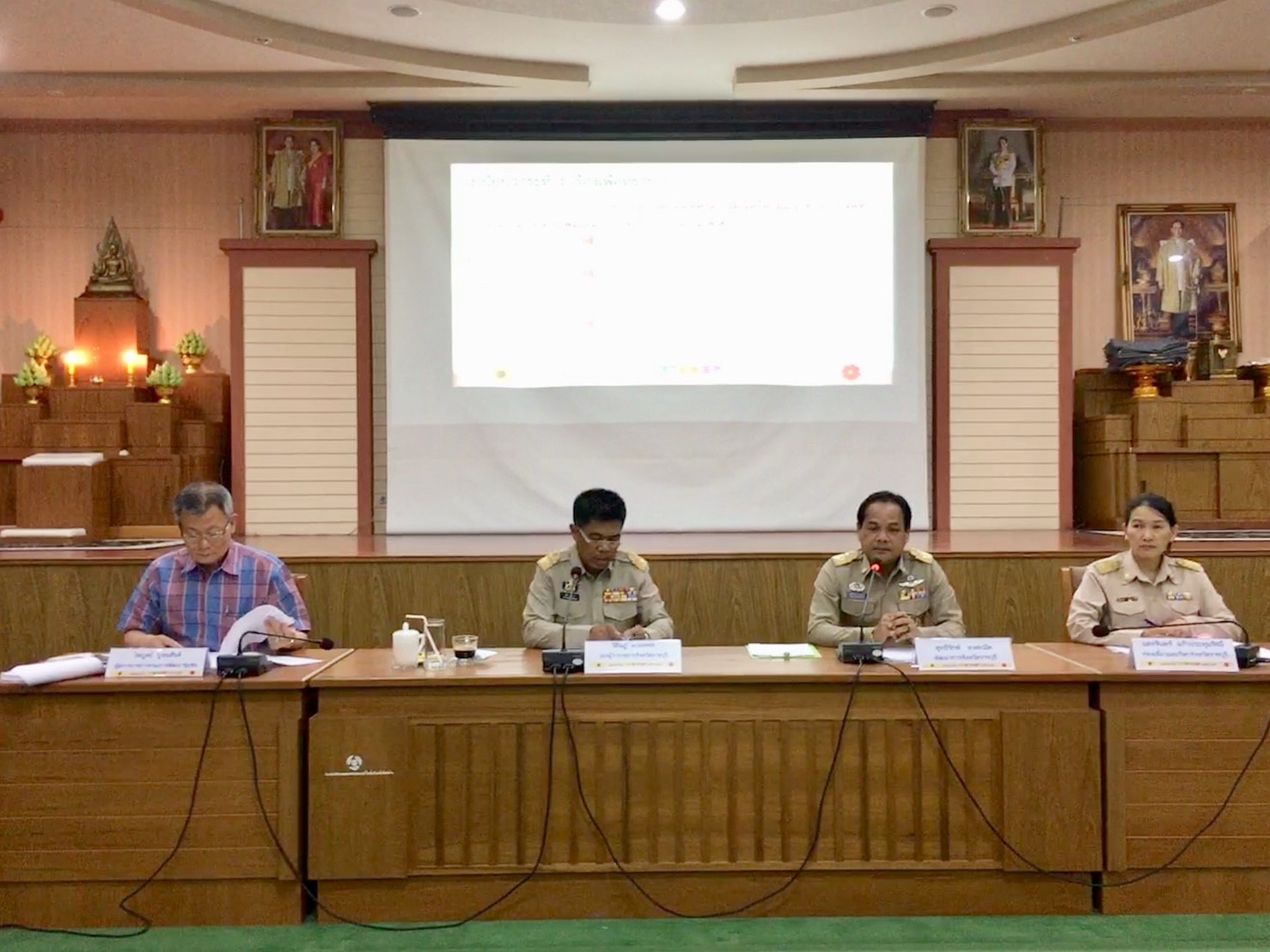 วันที่  26  มีนาคม  2561 จังหวัดราชบุรี ประชุมเตรียมความพร้อมดำเนินงานชุมชนท่องเที่ยว OTOP นวัตวิถี