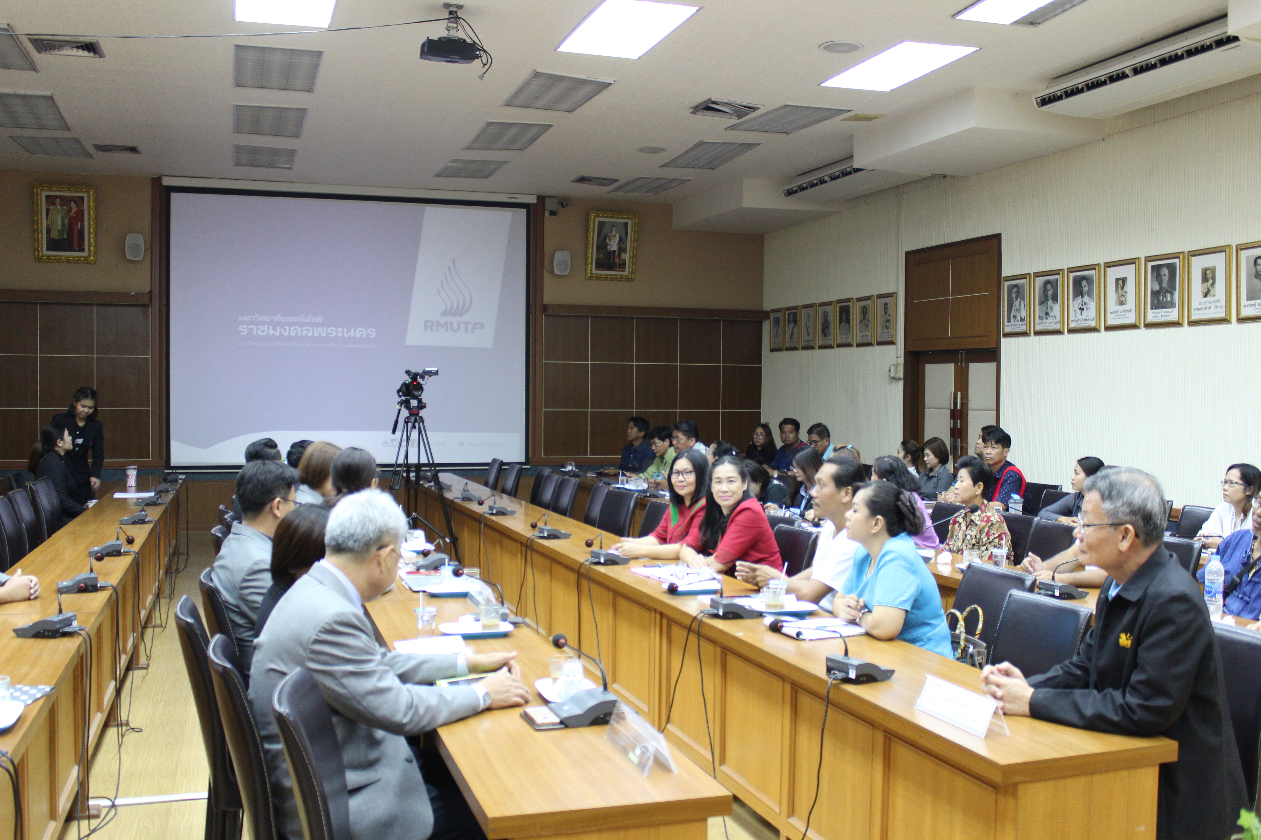 ราชบุรี “จังหวัดราชบุรีร่วมลงนามความร่วมมือด้านวิชาการกับ มทร.พระนคร”