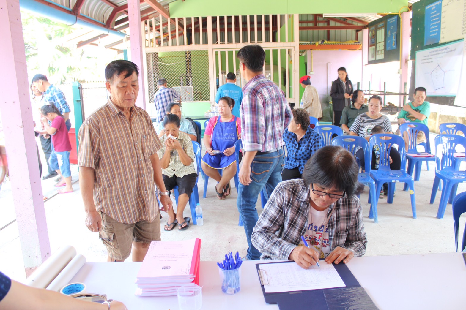 วันที่ 16 มีนาคม  2561  จังหวัดราชบุรี ดำเนินโครงการประกวดหมู่บ้านสารสนเทศดีเด่นเพื่อพัฒนาเศรษฐกิจชุมชนและคุณภาพชีวิต