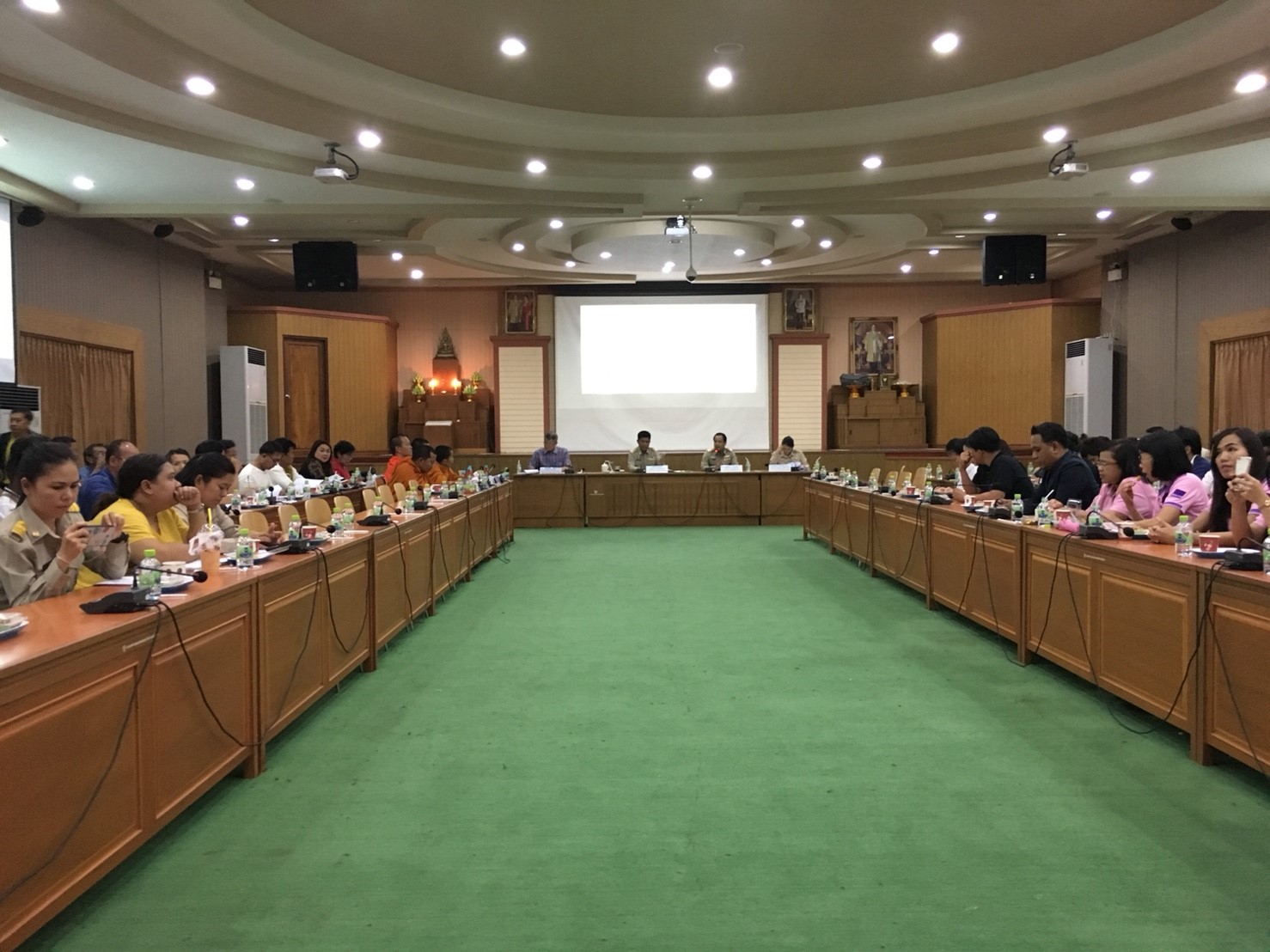 วันที่  26  มีนาคม  2561 จังหวัดราชบุรี ประชุมเตรียมความพร้อมดำเนินงานชุมชนท่องเที่ยว OTOP นวัตวิถี