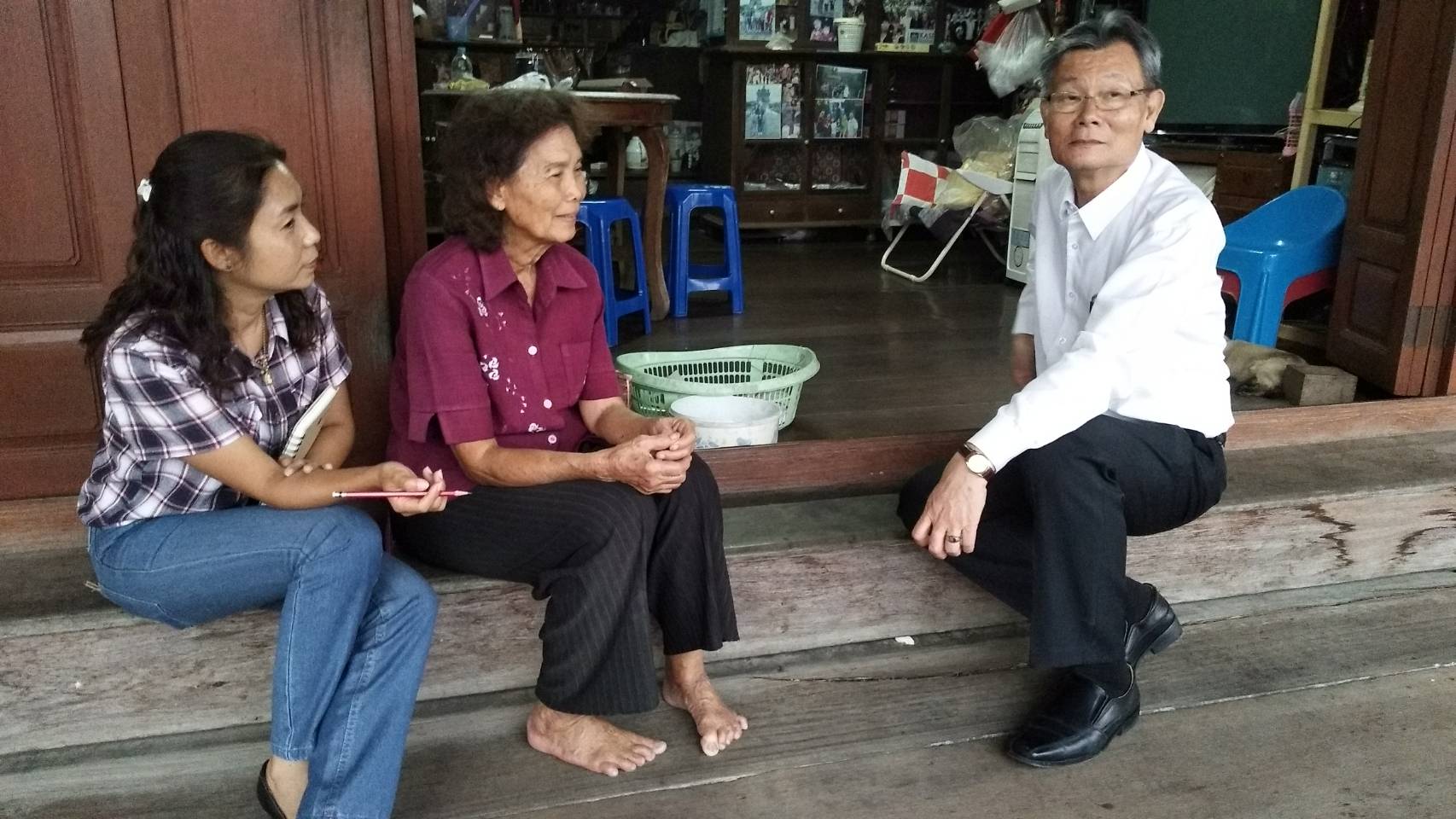 วันที่ 13 มีนาคม 2561 นายไพบุลย์  บูรณสันติ  ผู้ตรวจราชการกรมการพัฒนาชุมชน เขตตรวจราชการที่ 4 ติดตามการขับเคลื่อนงานสำนักงานพัฒนาชุมชนอำเภอบางแพ และอำเภอวัดเพลง