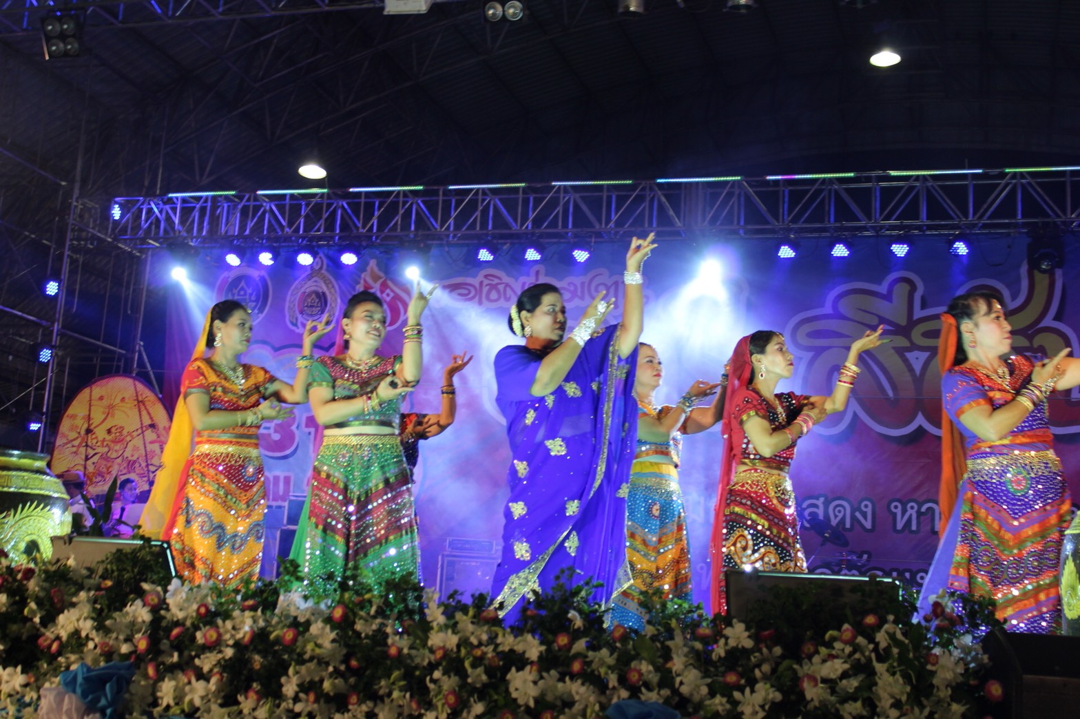 ราชบุรี”จัดงานราตรี สีสันผ้า ราชบุรี”