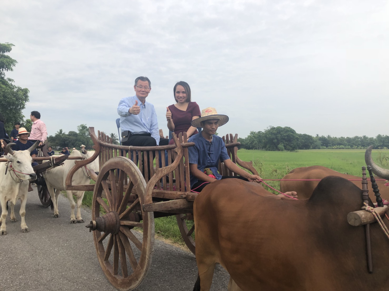 วันที่  22  พฤษภาคม 2561  จังหวัดราชบุรี ประกวดหมู่บ้านสารสนเทศเพื่อการพัฒนาเศรษฐกิจชุมชนและพัฒนาคุณภาพชีวิต บ้านแพะ หมู่ที่ 16 ตำบลหนองปลาหมอ อำเภอบ้านโป่งและสารสนเทศตำบลต้นแบบเพื่อการพัฒนาคุณภาพชีวิต ตำบลหนองปลาหมอ อำเภอบ้านโป่ง