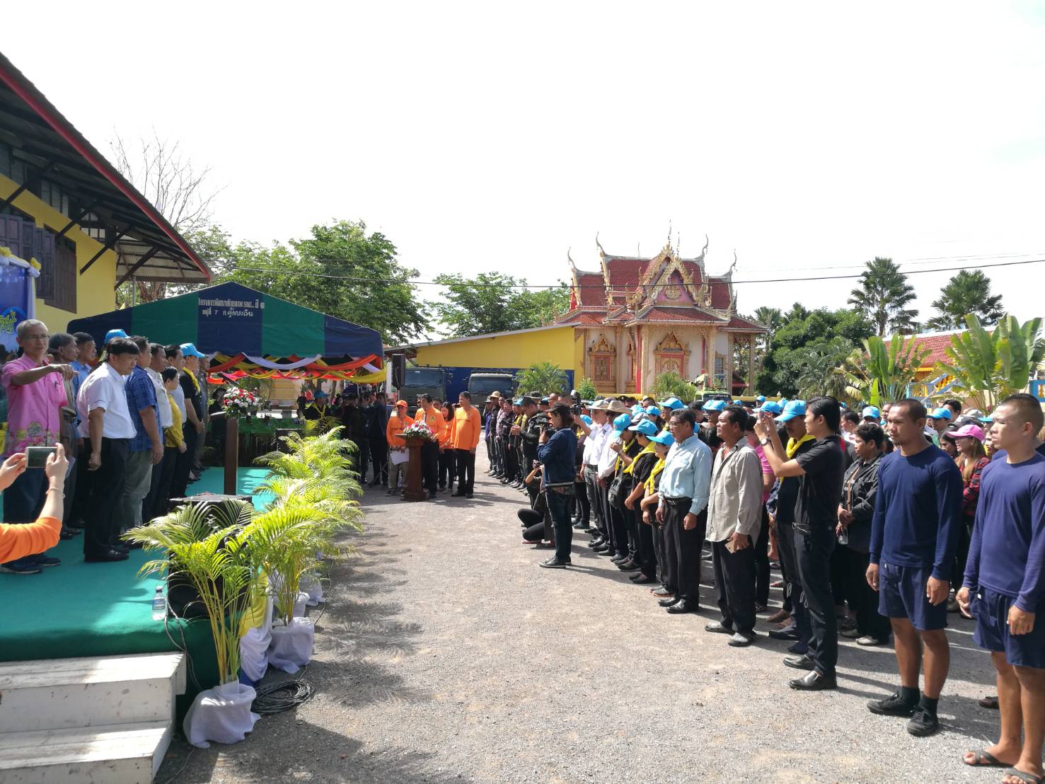 ราชบุรี “จังหวัดราชบุรีจัดโครงการประชารัฐร่วมใจคลองสวยน้ำใสไร้ผักตบชวาคลองแควอ้อม”