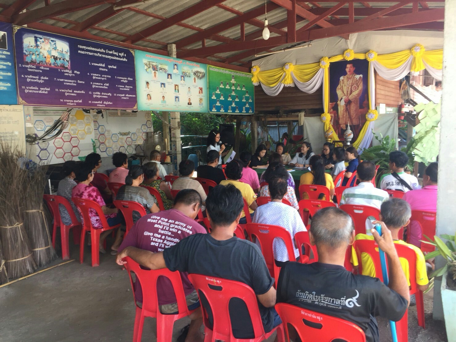 ราชบุรี  ประเมินหมู่บ้านกิจกรรมการพัฒนาการท่องเที่ยวโดยชุมชน   วันที่ 21 – 22  พฤษภาคม 2561 คณะกรรมการประเมินกิจกรรมการพัฒนาการท่องเที่ยวโดยชุมชน  ลงพื้นที่ประเมินกิจกรรมการพัฒนาการท่องเที่ยวโดยชุมชน หมู่ที่ 3 ตำบลเจ็ดเสมียน อำเภอโพธาราม และ หมู่ที่  4 ตำบลคุ้งน้ำวน อำเภอเมืองราชบุรี