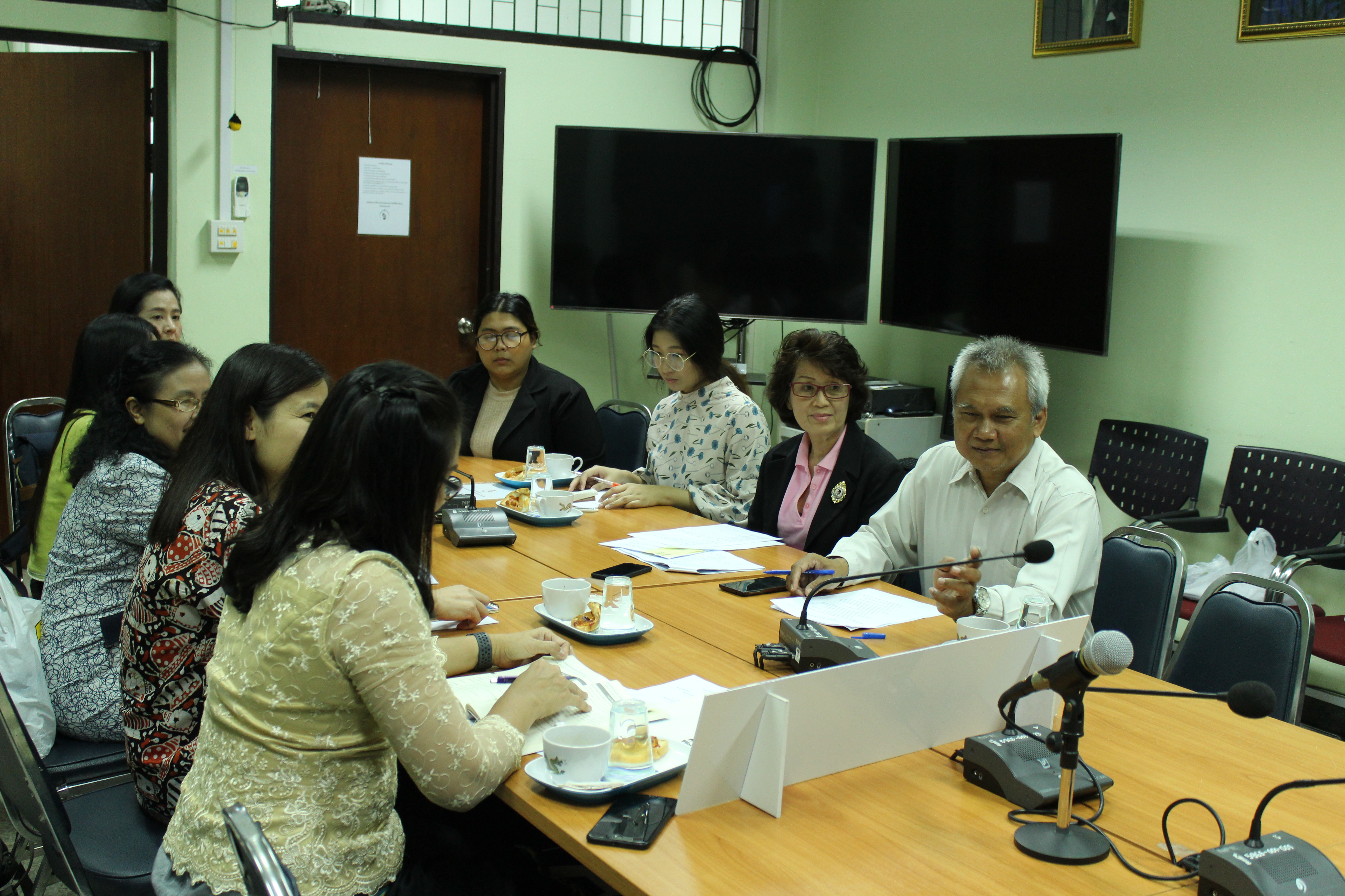 ราชบุรี “หารือแนวทางการจัดทำแบบสอบถามประชาชนผู้เข้าร่วมโครงการภาครัฐ”