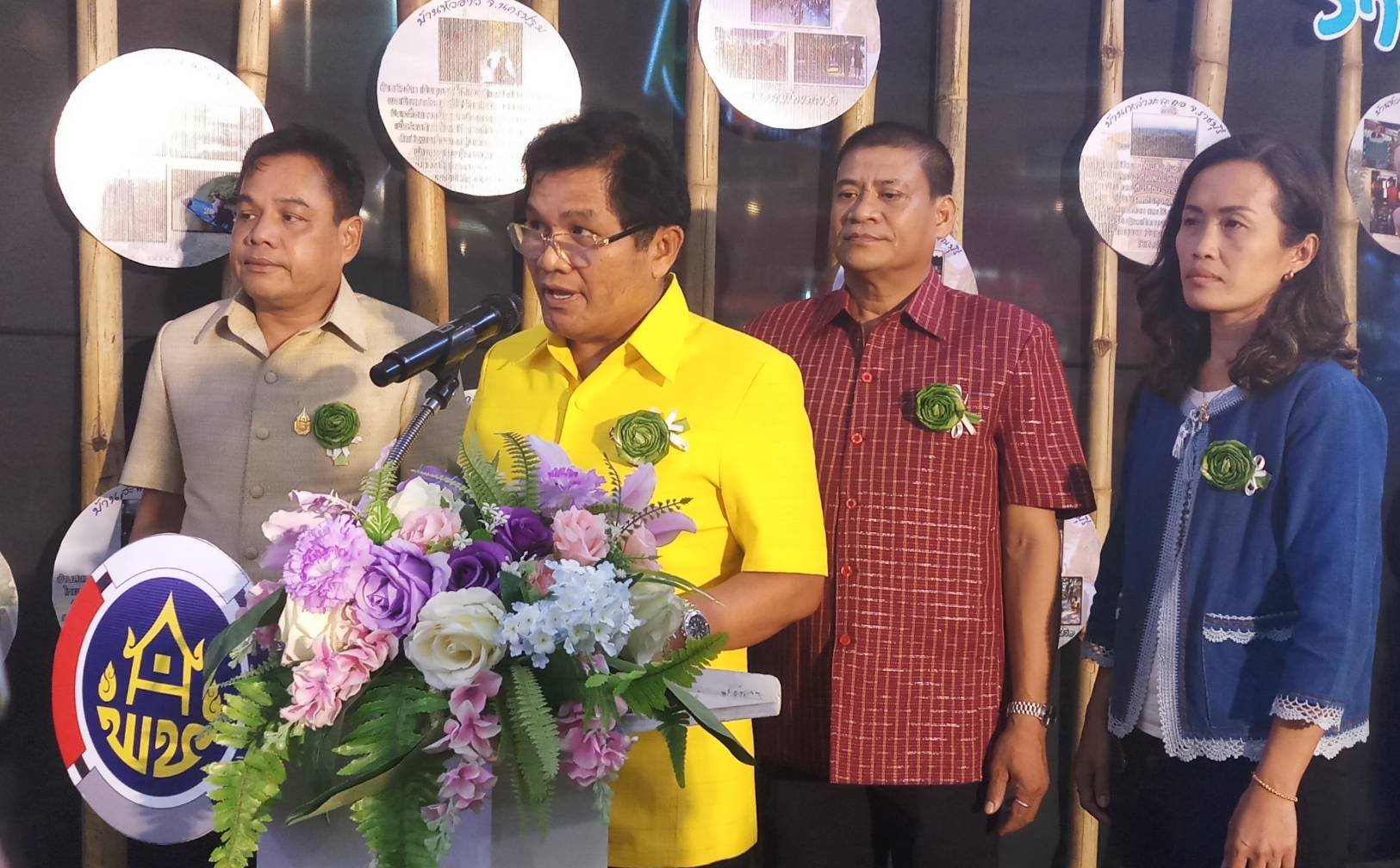 จังหวัดราชบุรี ร่วมงานมหกรรมหมู่บ้านเศรษฐกิจพอเพียงตามโครงการพัฒนาหมู่บ้านเศรษฐกิจพอเพียงเพื่อการท่องเที่ยว กลุ่มจังหวัดภาคกลางตอนล่าง ๑ “วิถีถิ่น วิถีไทย เก๋ไก๋ บนความพอเพียง”