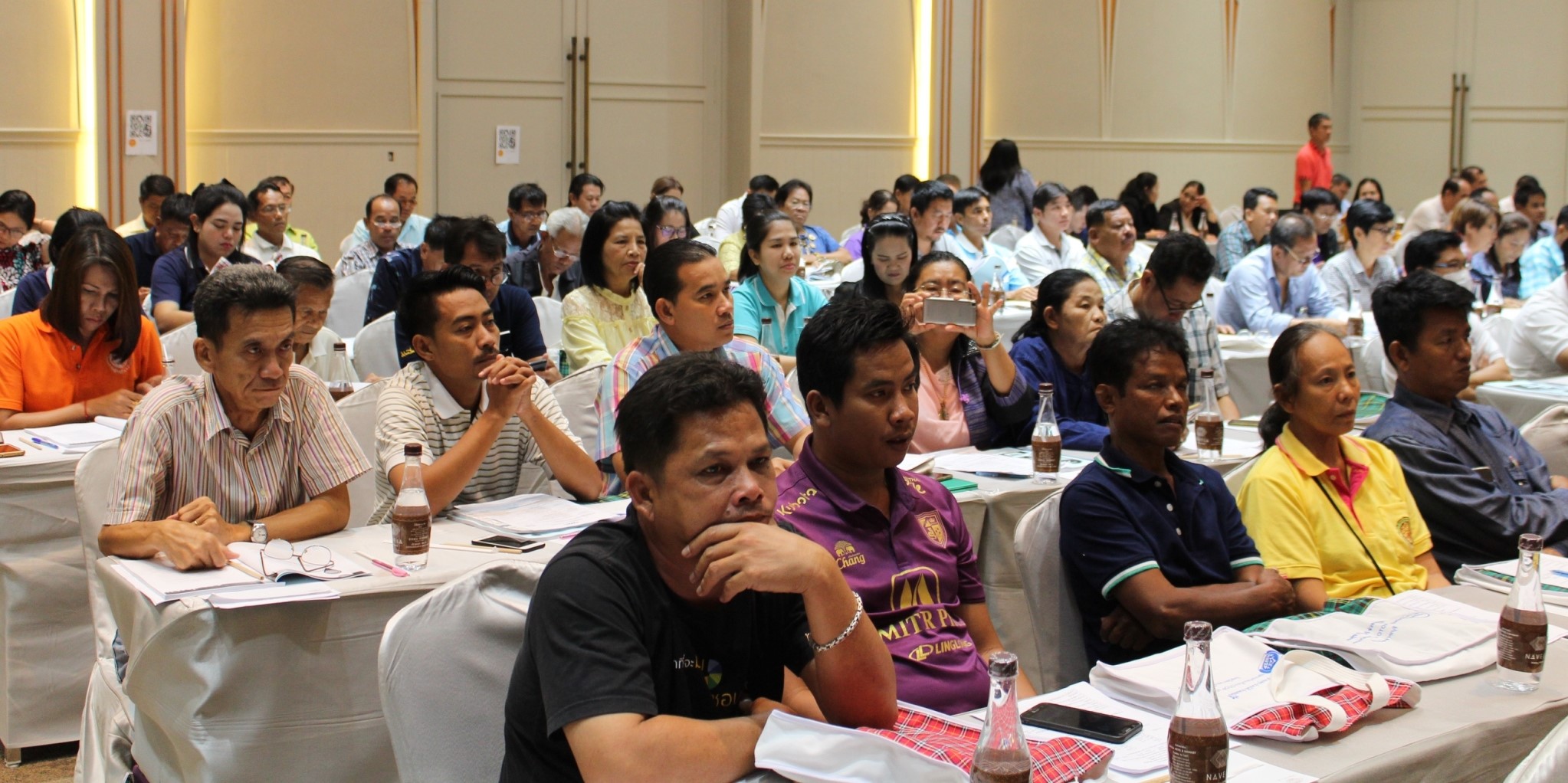 ราชบุรี   “เตรียมความพร้อมการเป็นผู้ประกอบการชุมชนท่องเที่ยว OTOP  นวัตวิถี