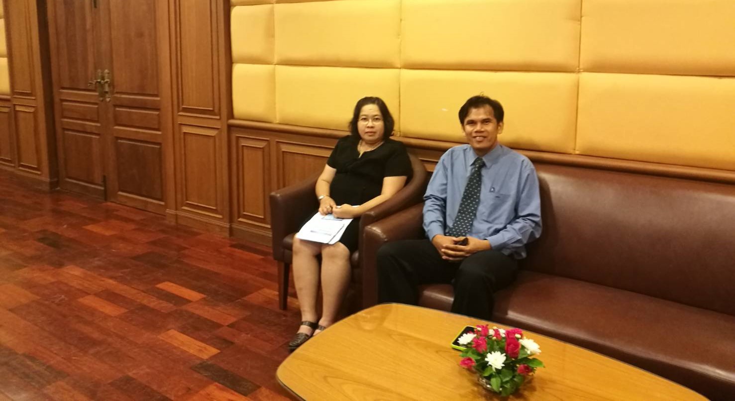 ราชบุรี  “ขับเคลื่อนชุมชน OTOP นวัตวิถี”