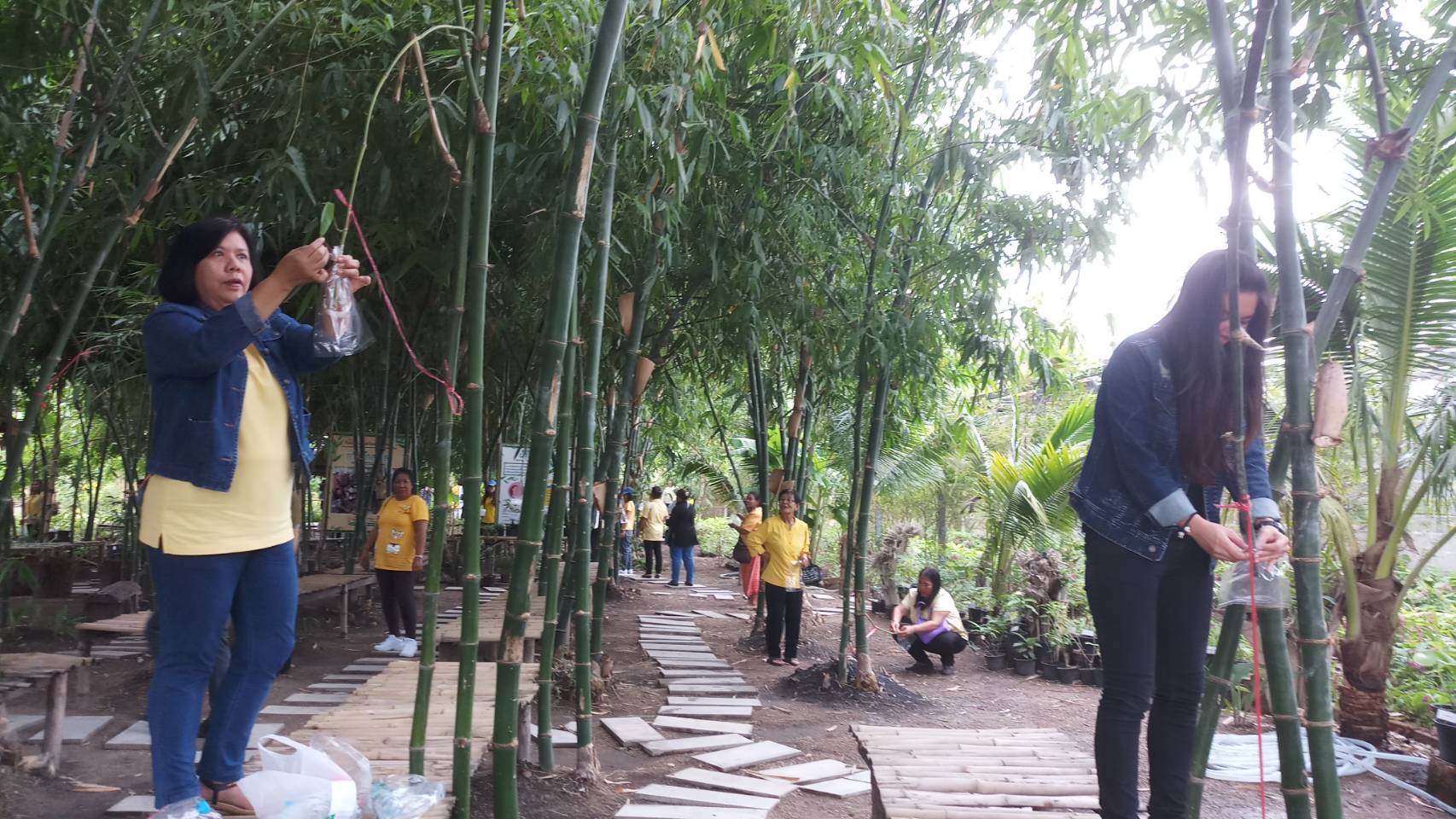 กิจกรรม การศึกษาดูงาน ตามโครงการเพิ่มศักยภาพผู้ผลิตและพัฒนาผลิตภัณฑ์ไทย ก้าวไกลสู่ Smart OTOP