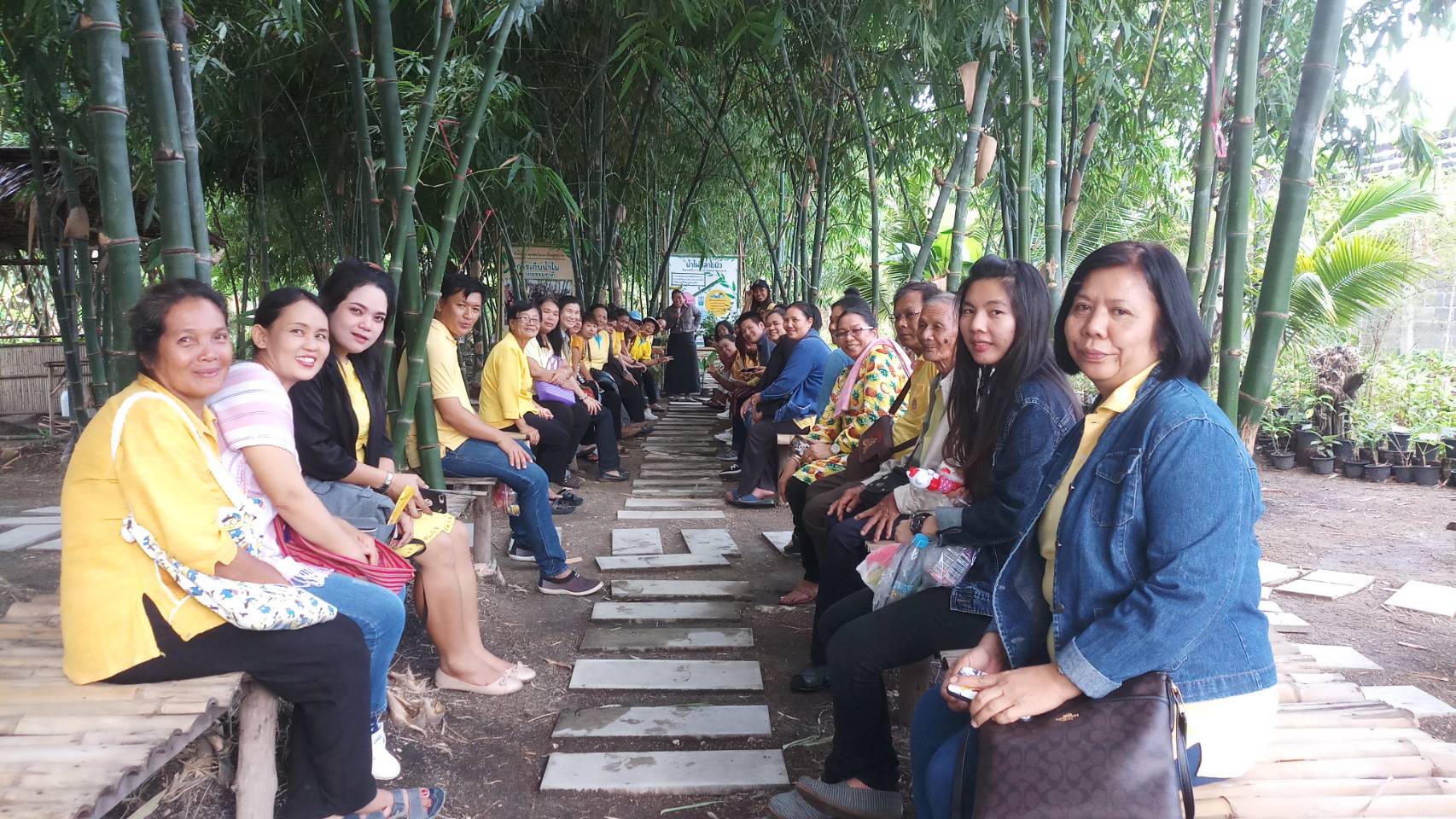 กิจกรรม การศึกษาดูงาน ตามโครงการเพิ่มศักยภาพผู้ผลิตและพัฒนาผลิตภัณฑ์ไทย ก้าวไกลสู่ Smart OTOP