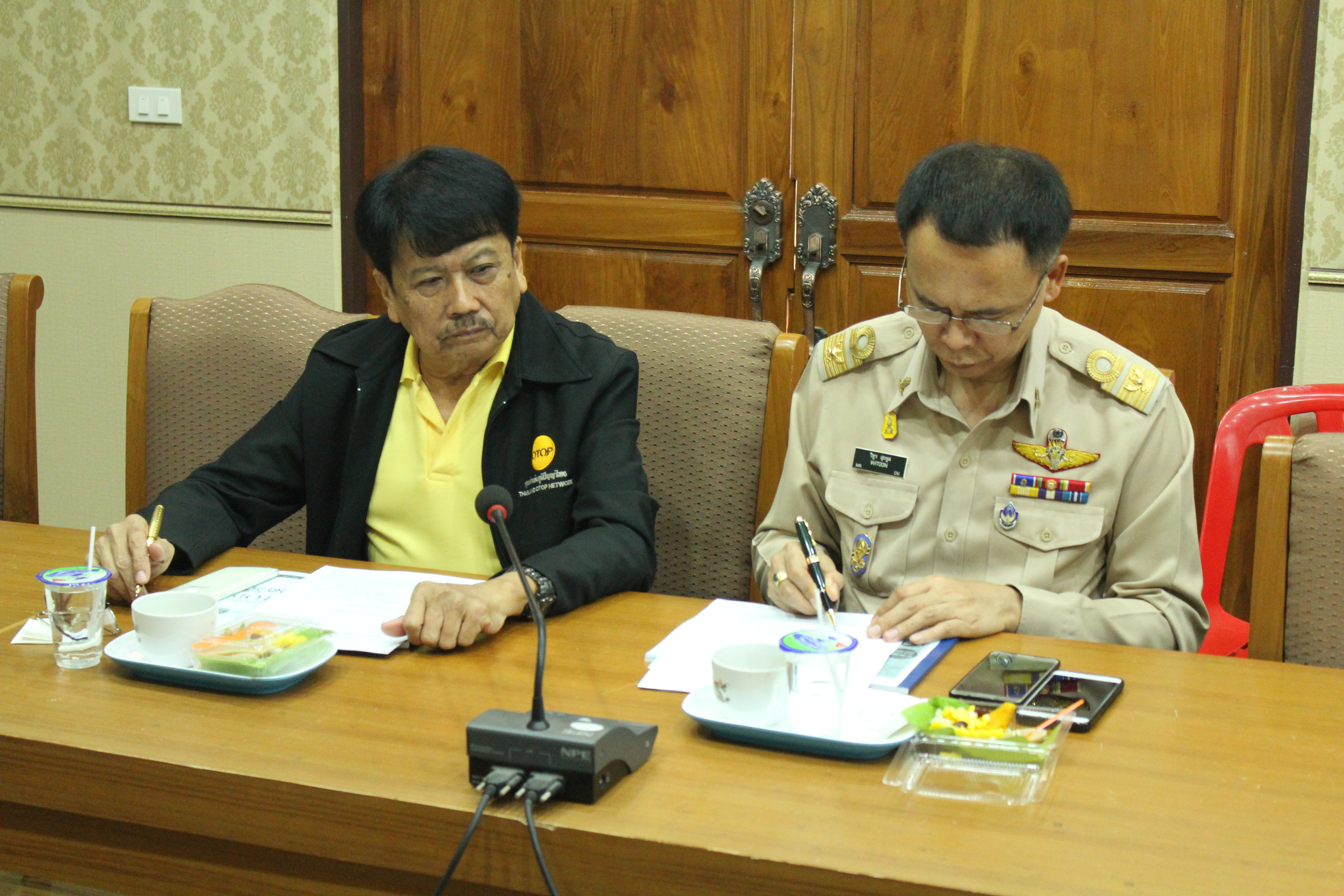 ราชบุรี “ประชุมเตรียมความพร้อมการดำเนินงานชุมชนท่องเที่ยว OTOP นวัตวิถี จังหวัดราชบุรี”