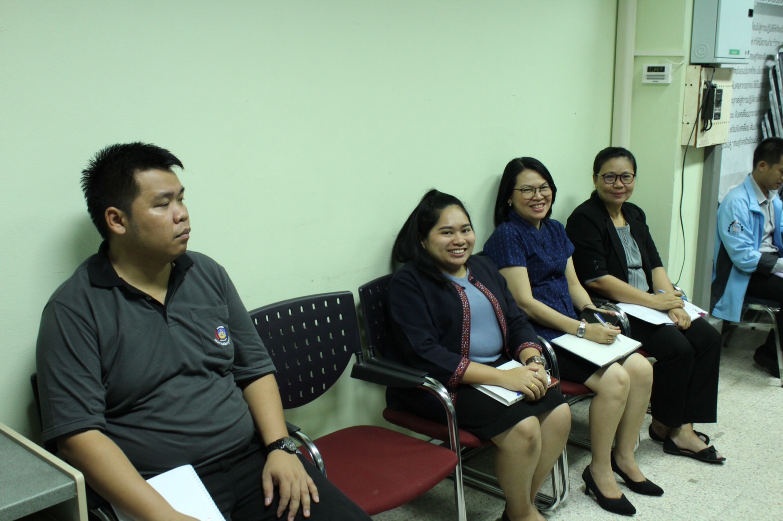 ราชบุรี “ประชุมติดตามการดำเนินงานโครงการชุมชนท่องเที่ยว OTOP นวัตวิถี จังหวัดราชบุรี”