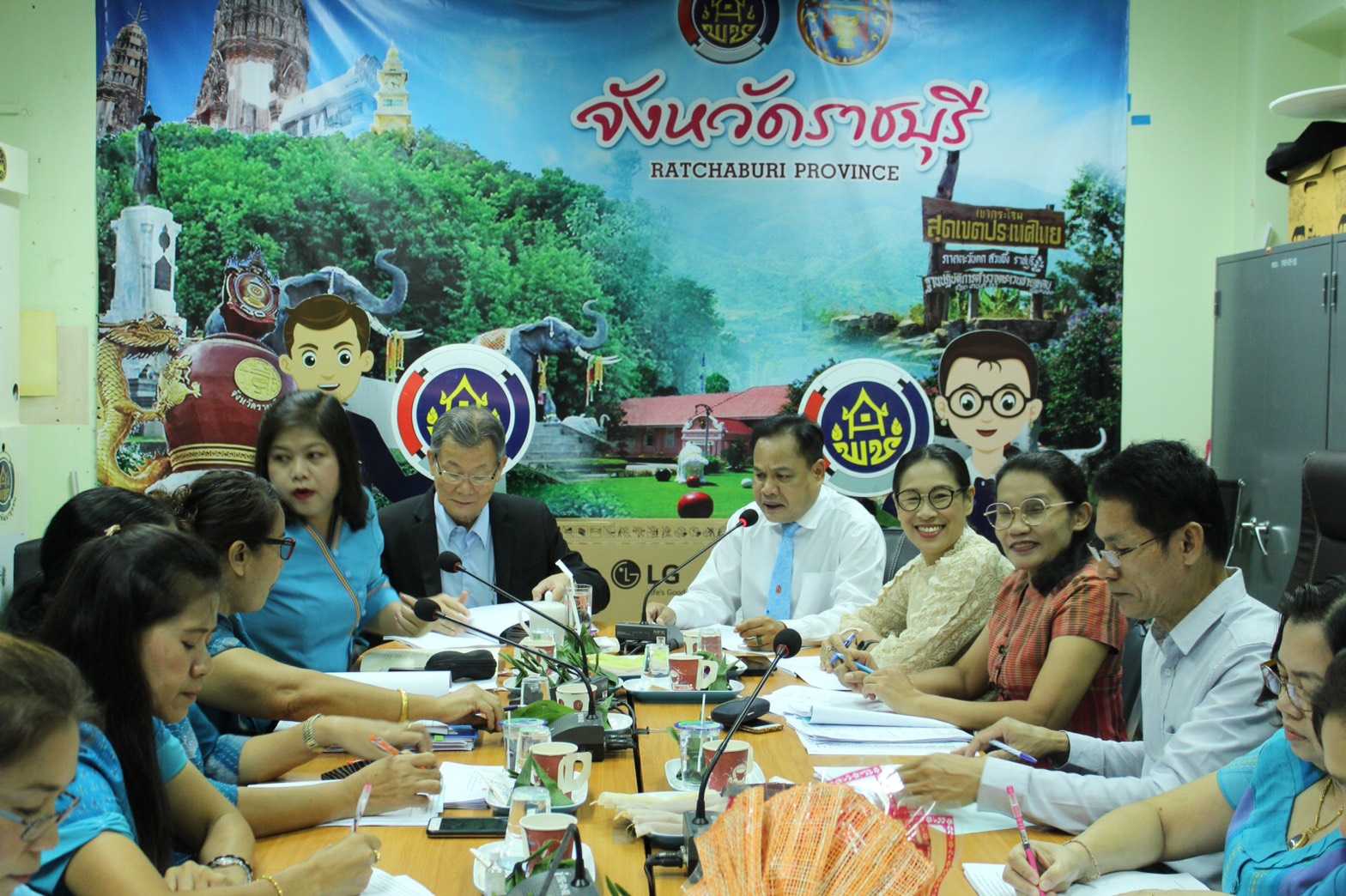 ราชบุรี “ประชุมสำนักงานพัฒนาชุมชนจังหวัดราชบุรี ครั้งที่ 6/2561 “