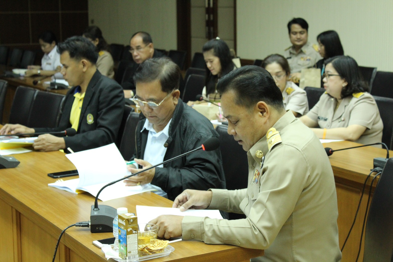 ราชบุรี “ประชุมคณะกรรมการประสานและขับเคลื่อนนโยบายสานพลังประชารัฐประจำจังหวัดราชบุรี ครั้งที่ 9/2561”