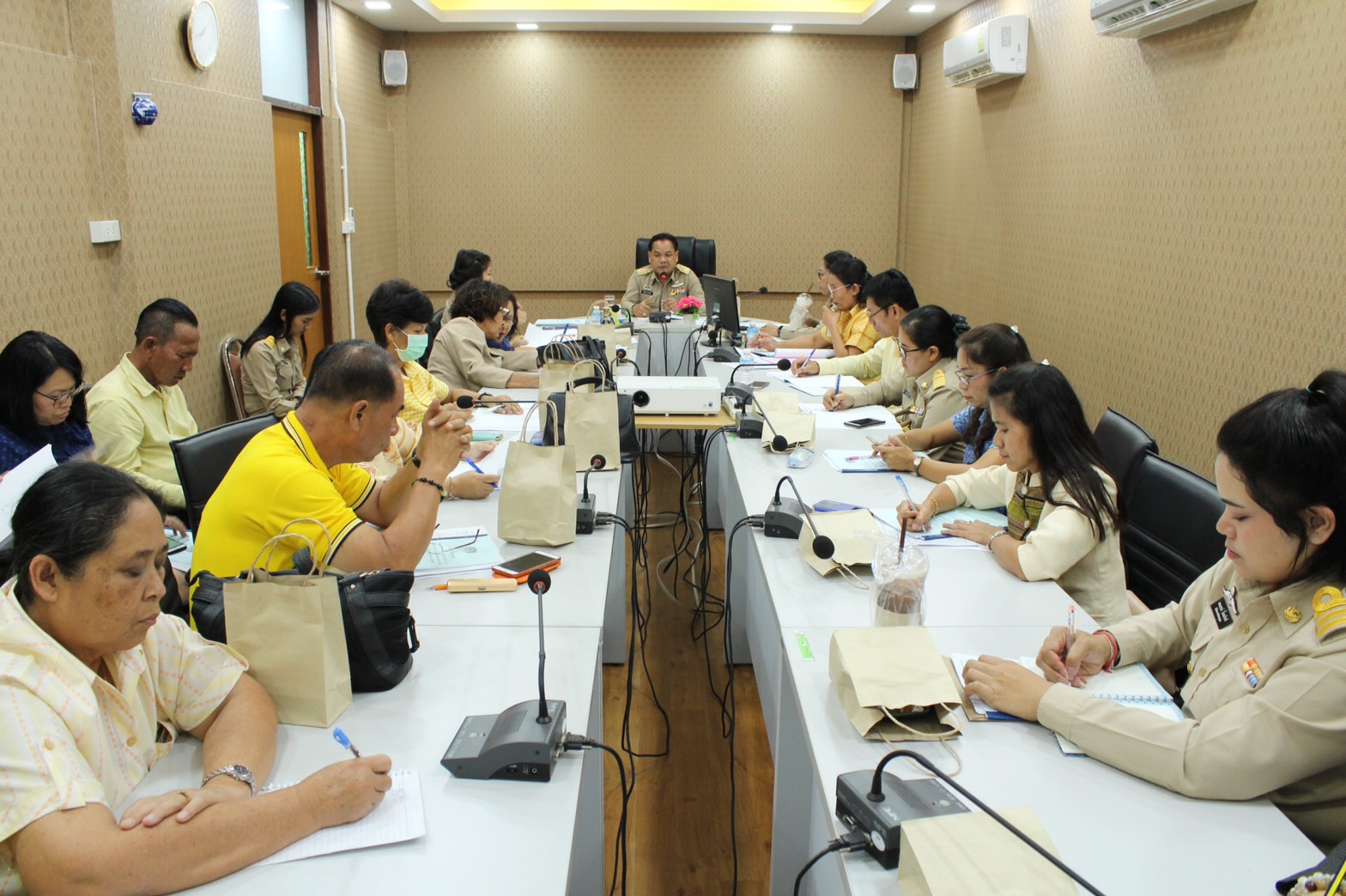 ราชบุรี “ประชุมสำนักงานพัฒนาชุมชนจังหวัดราชบุรี ครั้งที่ 7/2561 “