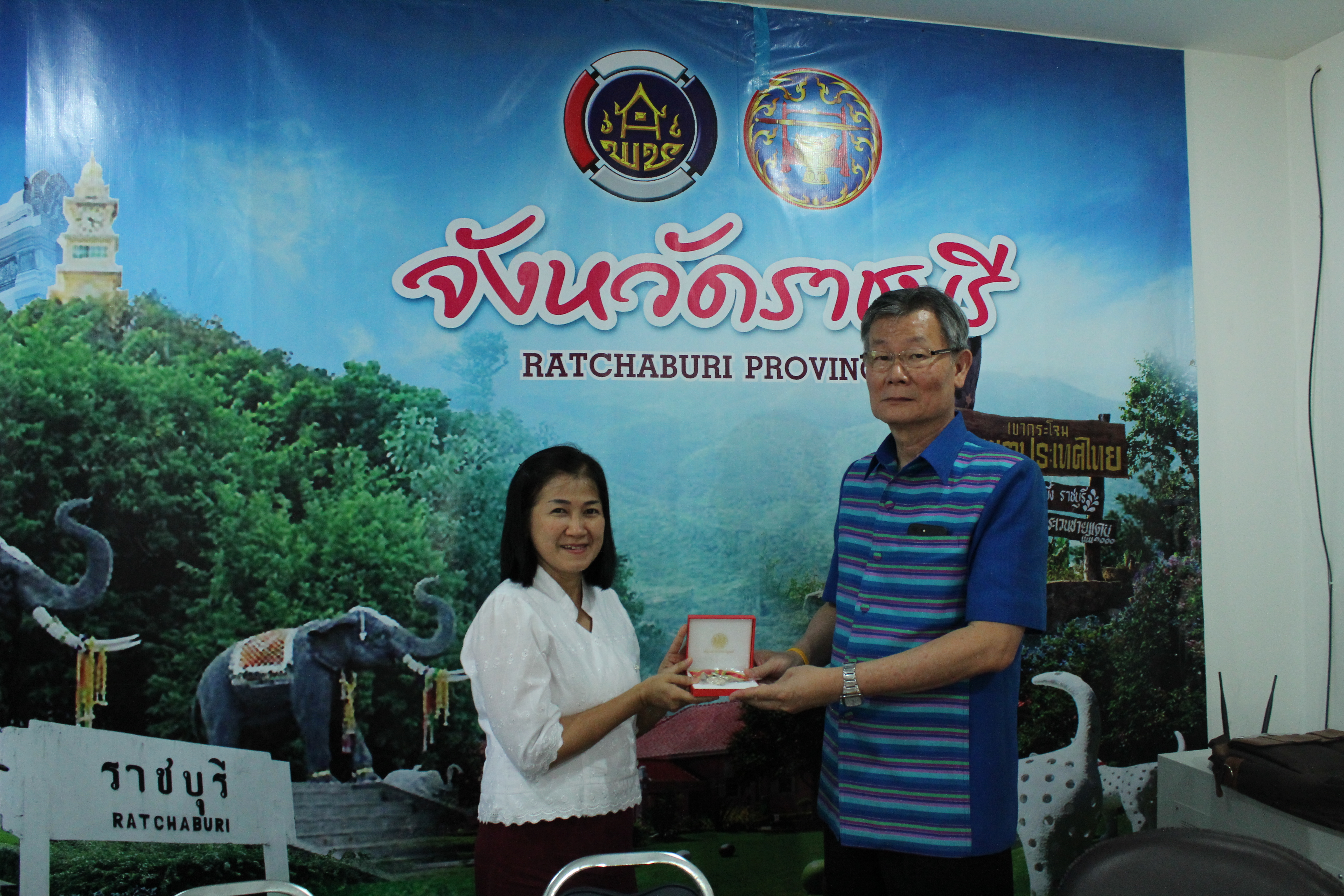 ราชบุรี “ประชุมสำนักงานพัฒนาชุมชนจังหวัดราชบุรี ครั้งที่ 8/2561