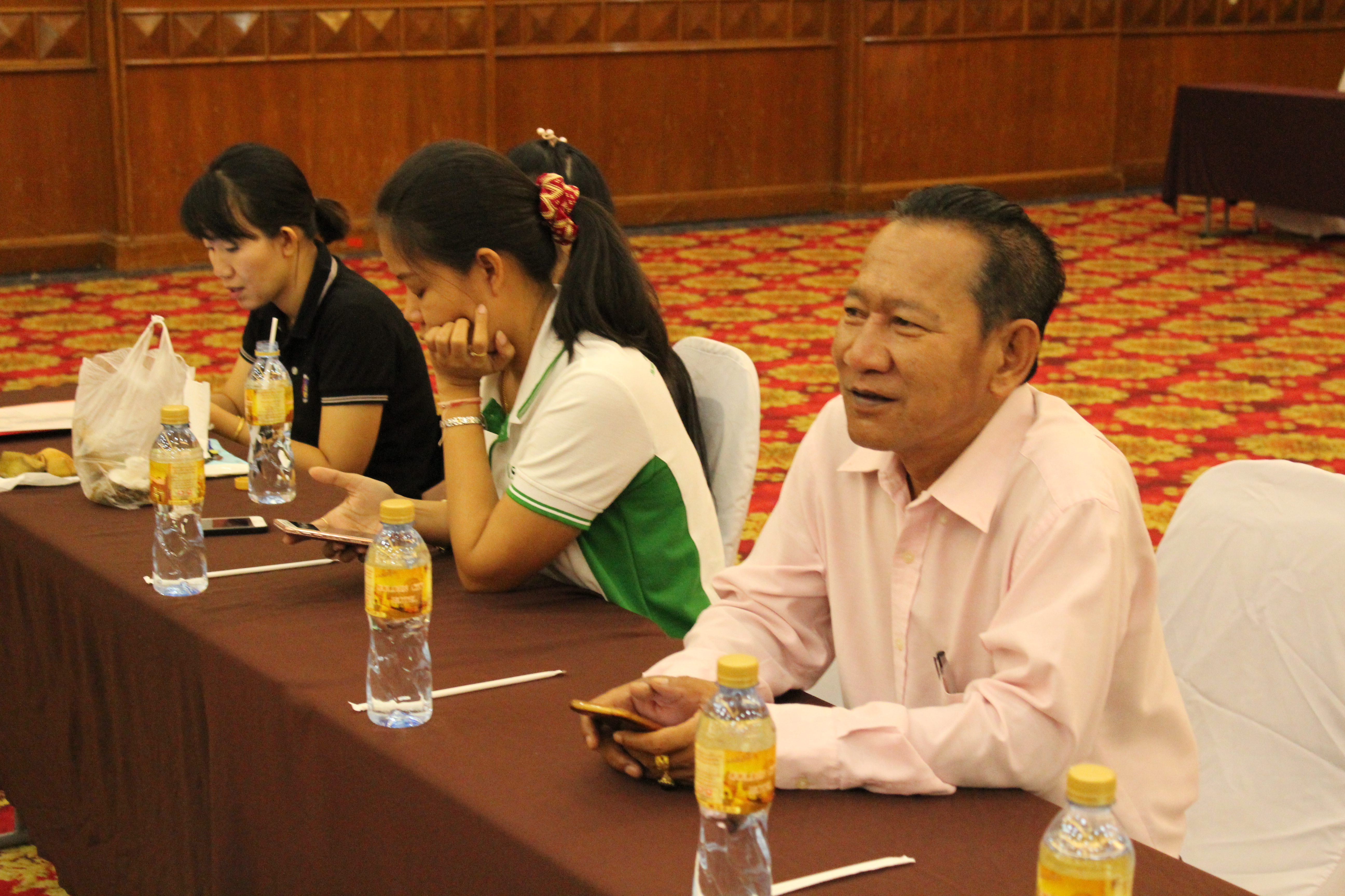 ประชุมเชิงปฏิบัติการ การยกระดับมาตรฐานผลิตภัณฑ์ OTOP กลุ่มปรับตัวสู่การพัฒนา (กลุ่ม D)