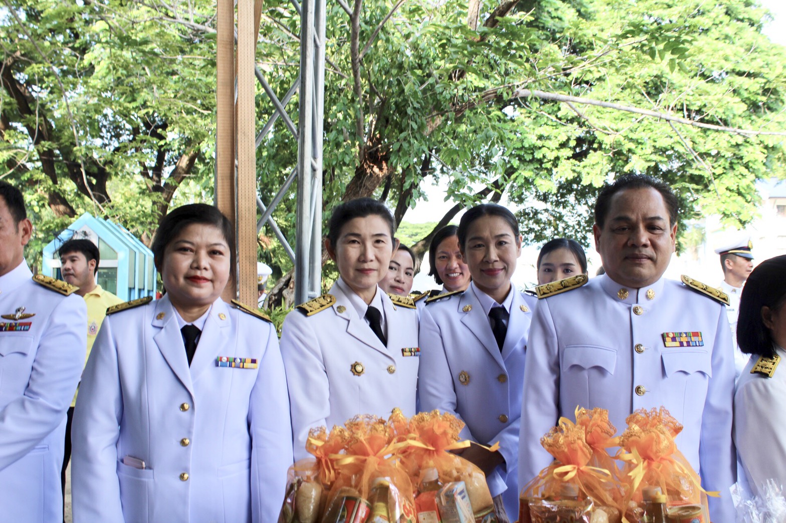 ราชบุรี “ร่วมพิธีบำเพ็ญกุศลและกิจกรรมน้อมรำลึกเนื่องในวันคล้ายวันสวรรคต พระบาทสมเด็จพระปรมินทรมหาภูมิพลอดุลยเดช บรมนาถบพิตร”